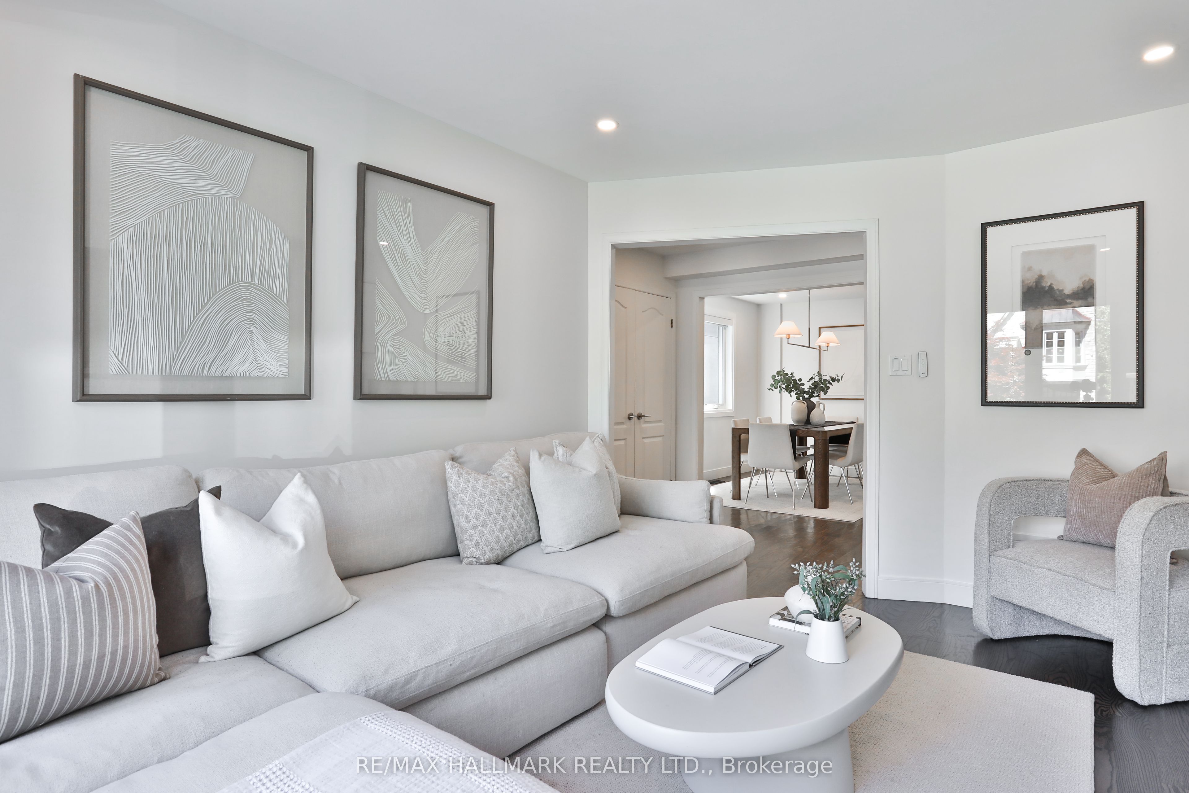163 Roe Avenue Property Photo 8