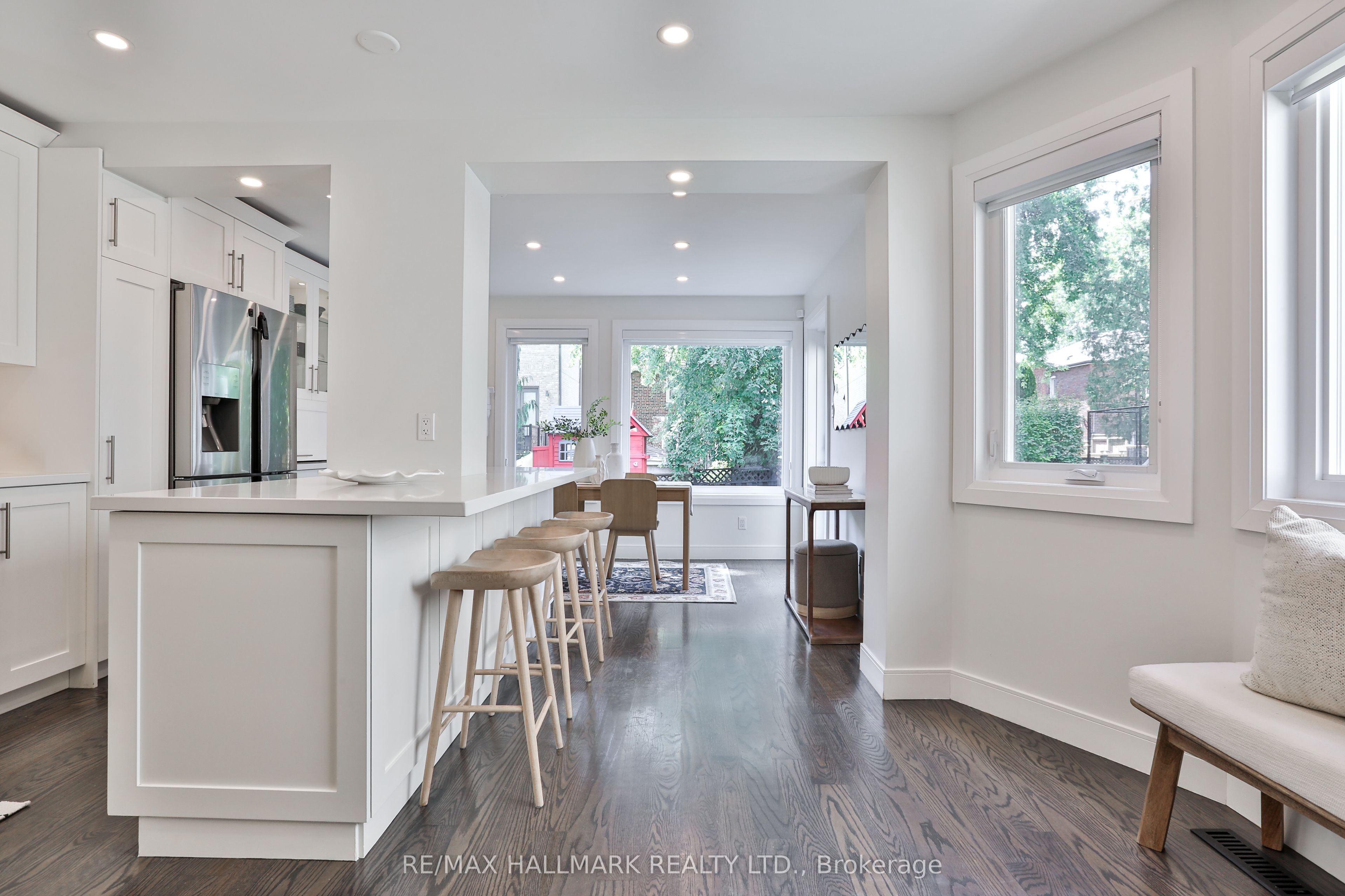 163 Roe Avenue Property Photo 14
