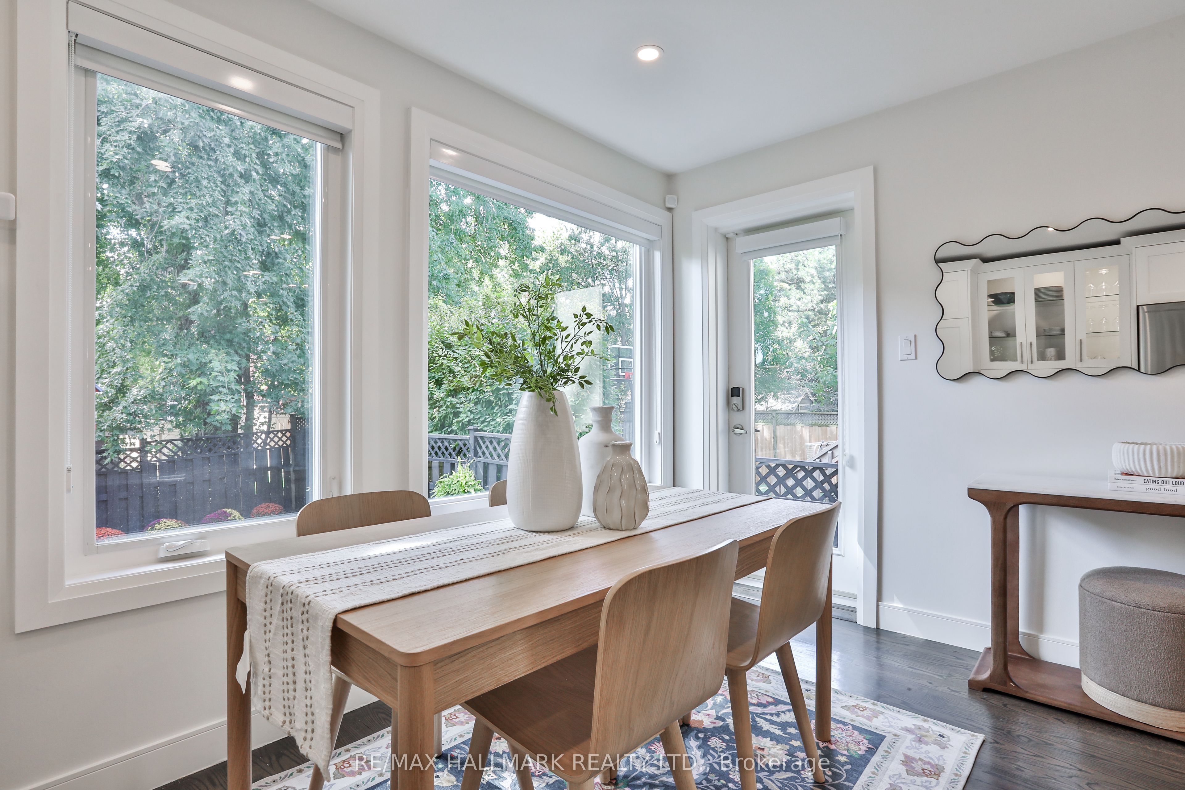 163 Roe Avenue Property Photo 16