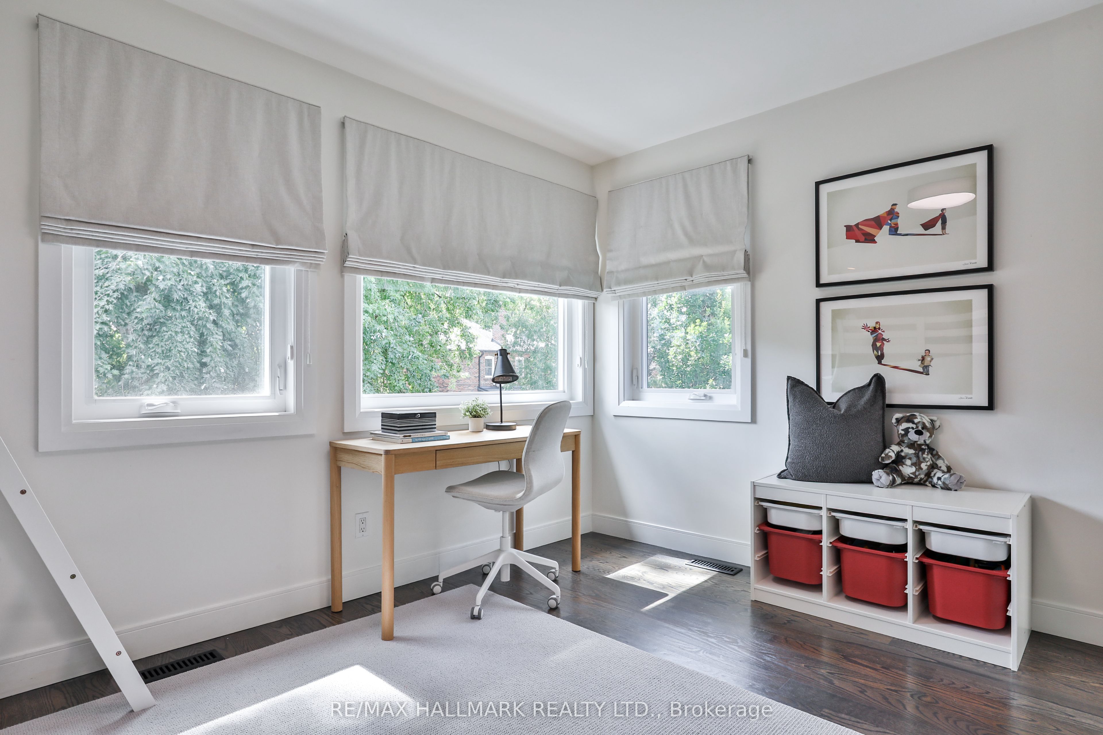 163 Roe Avenue Property Photo 30