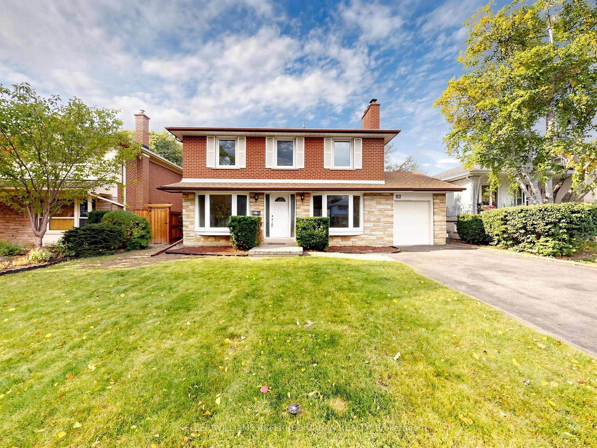 82 Crossbow Crescent