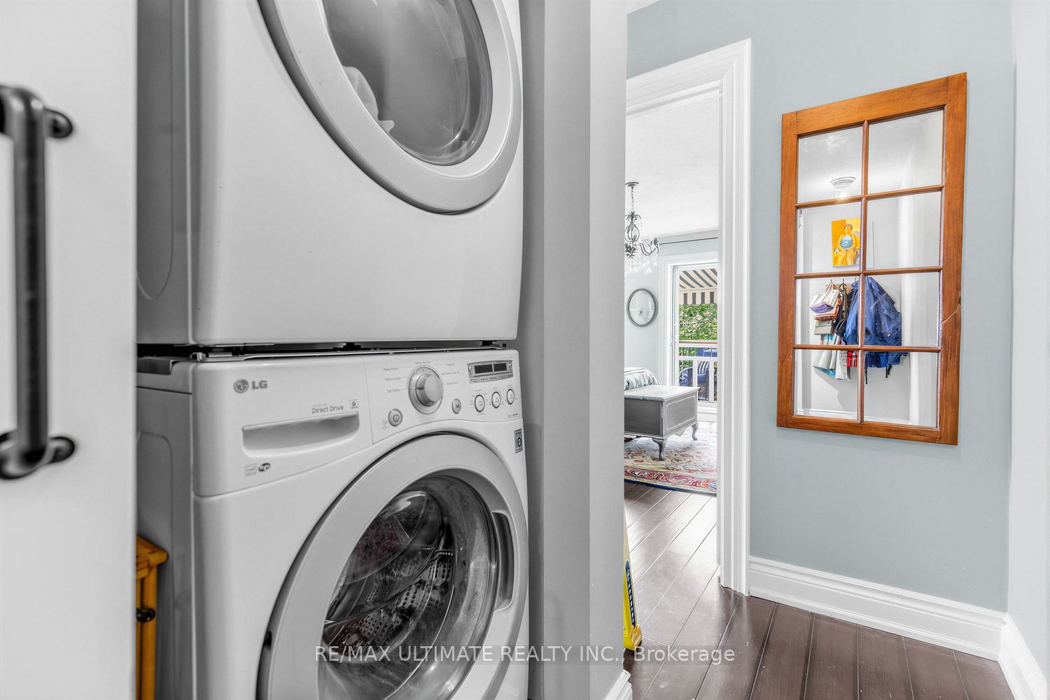 185 Castlefield Avenue Property Photo 12