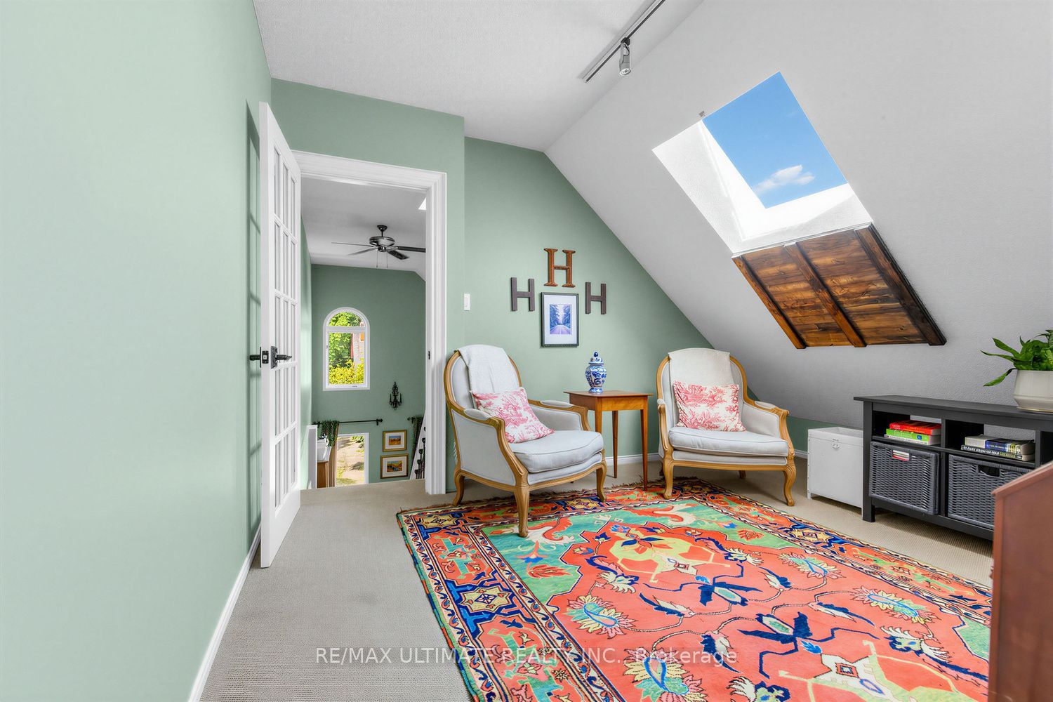 185 Castlefield Avenue Property Photo 19