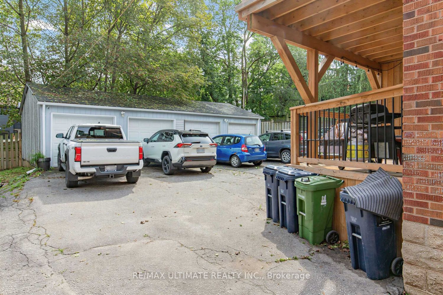 185 Castlefield Avenue Property Photo 46