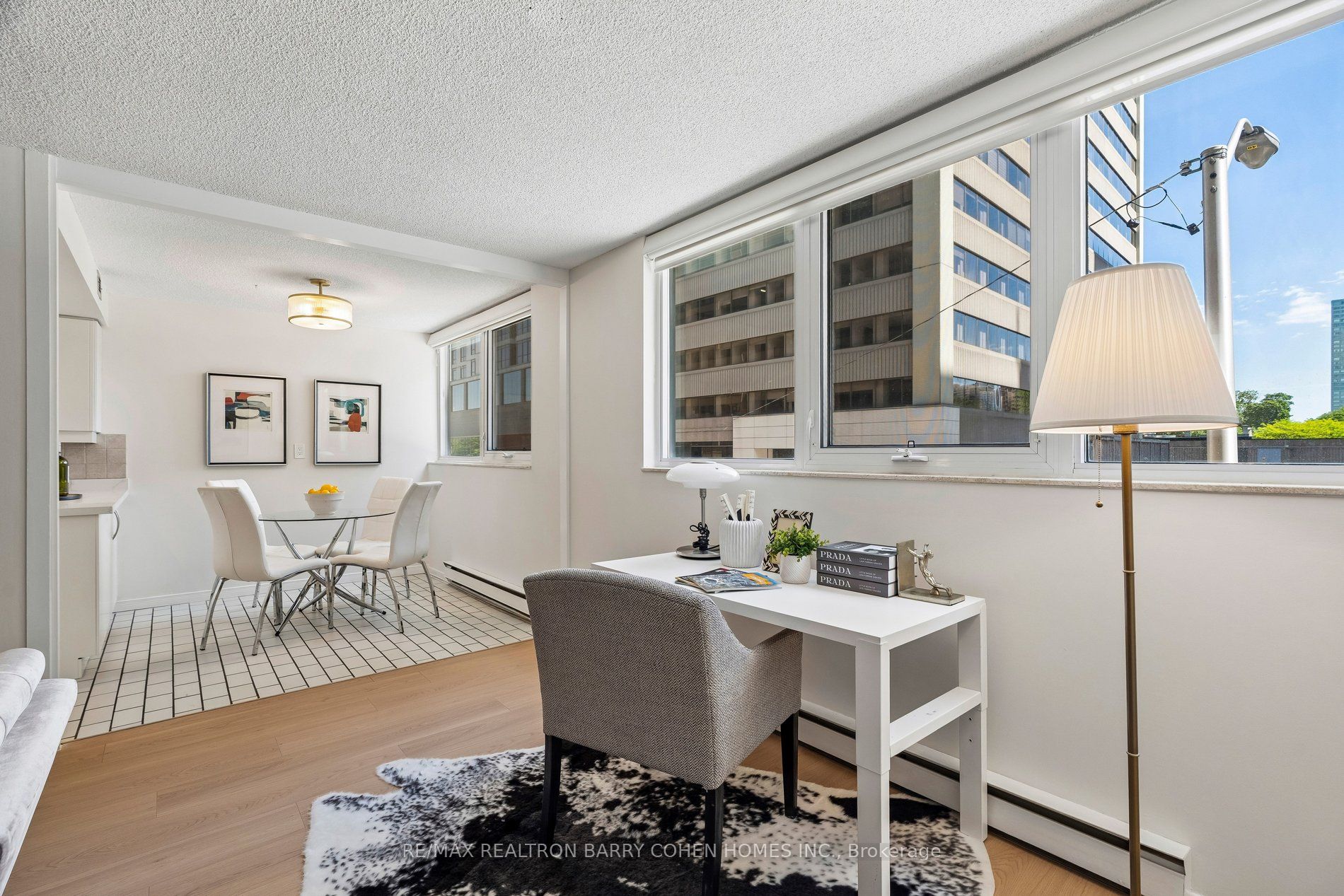 360 Bloor Street E 301 Property Photo 16
