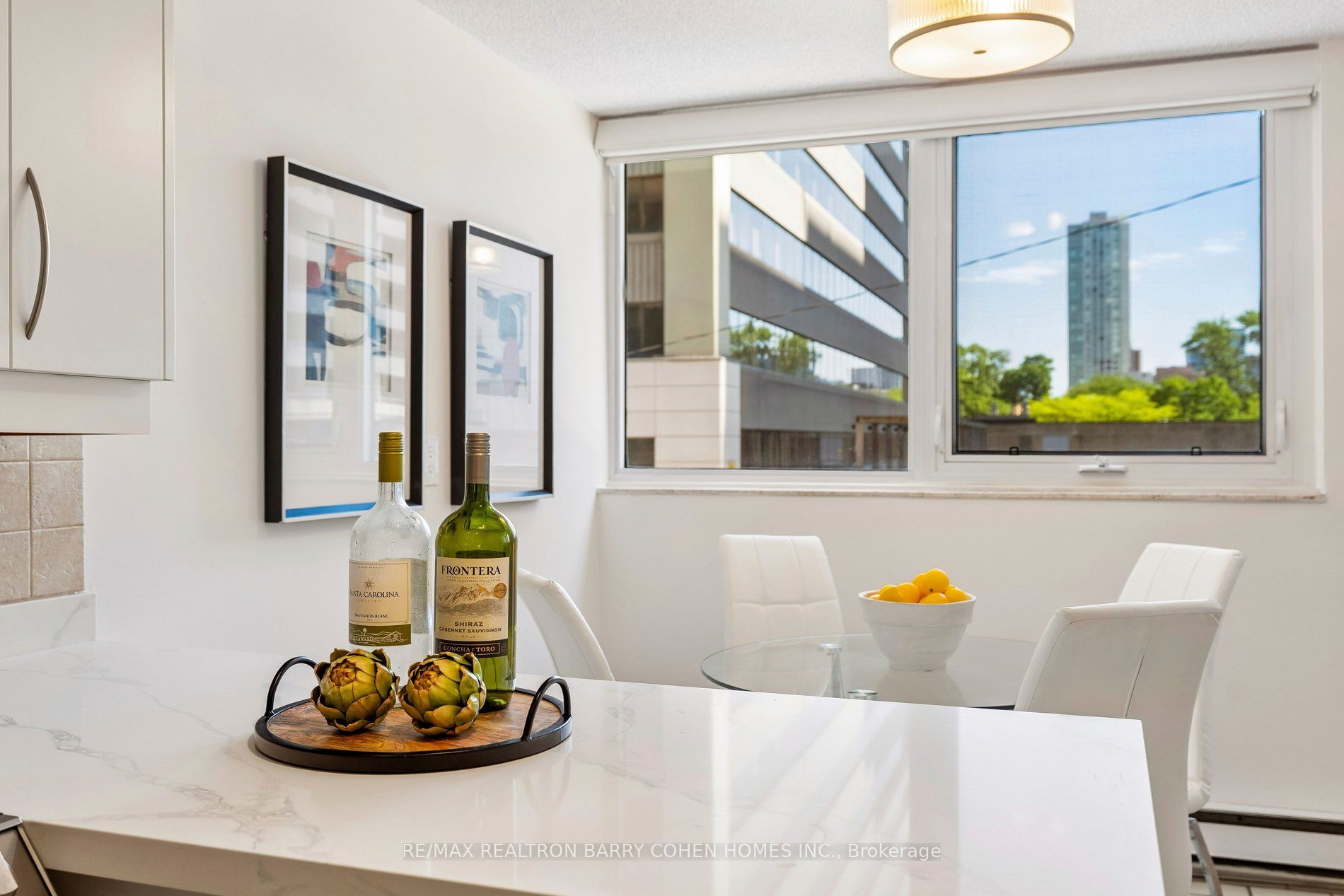 360 Bloor Street E 301 Property Photo 21