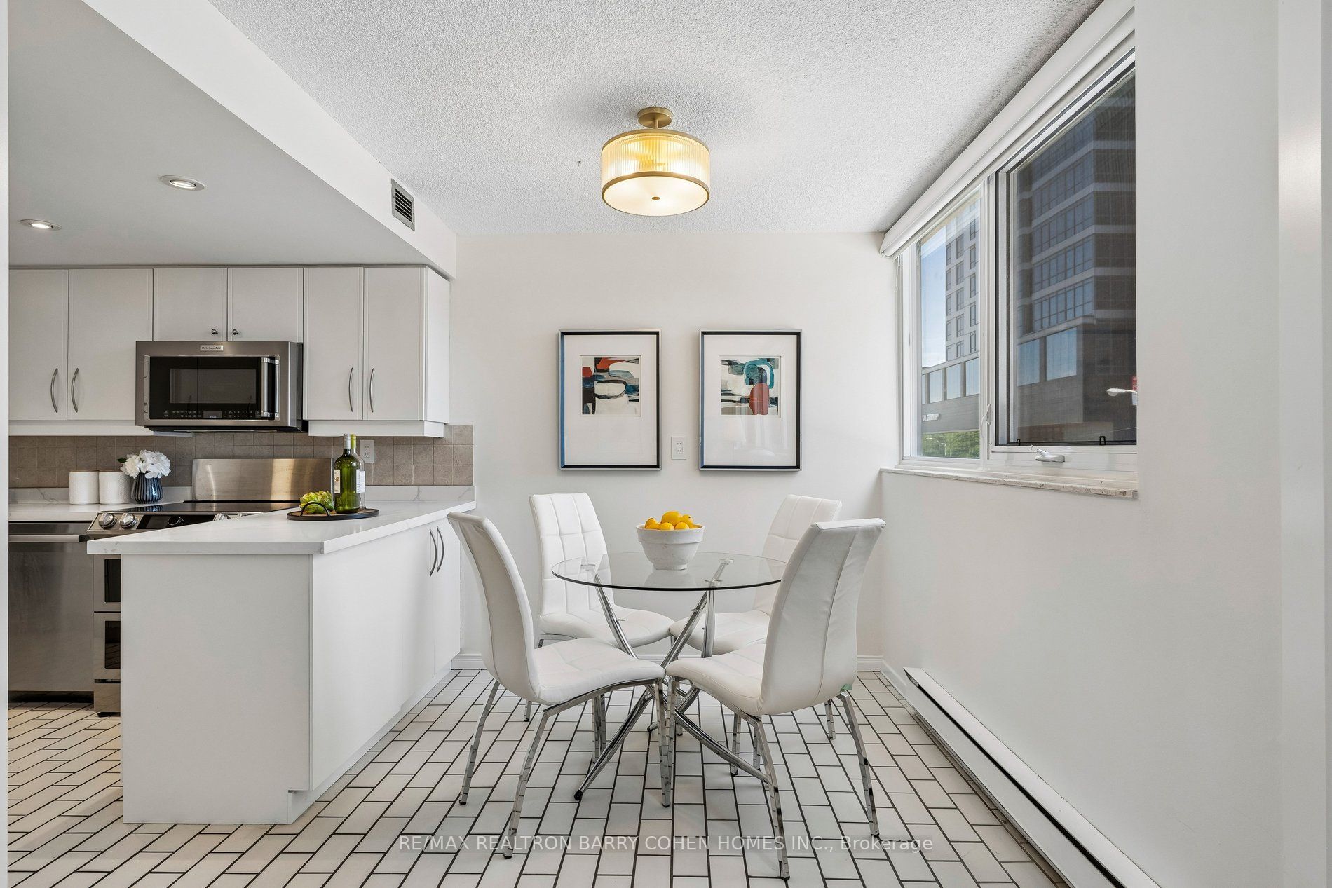 360 Bloor Street E 301 Property Photo 23