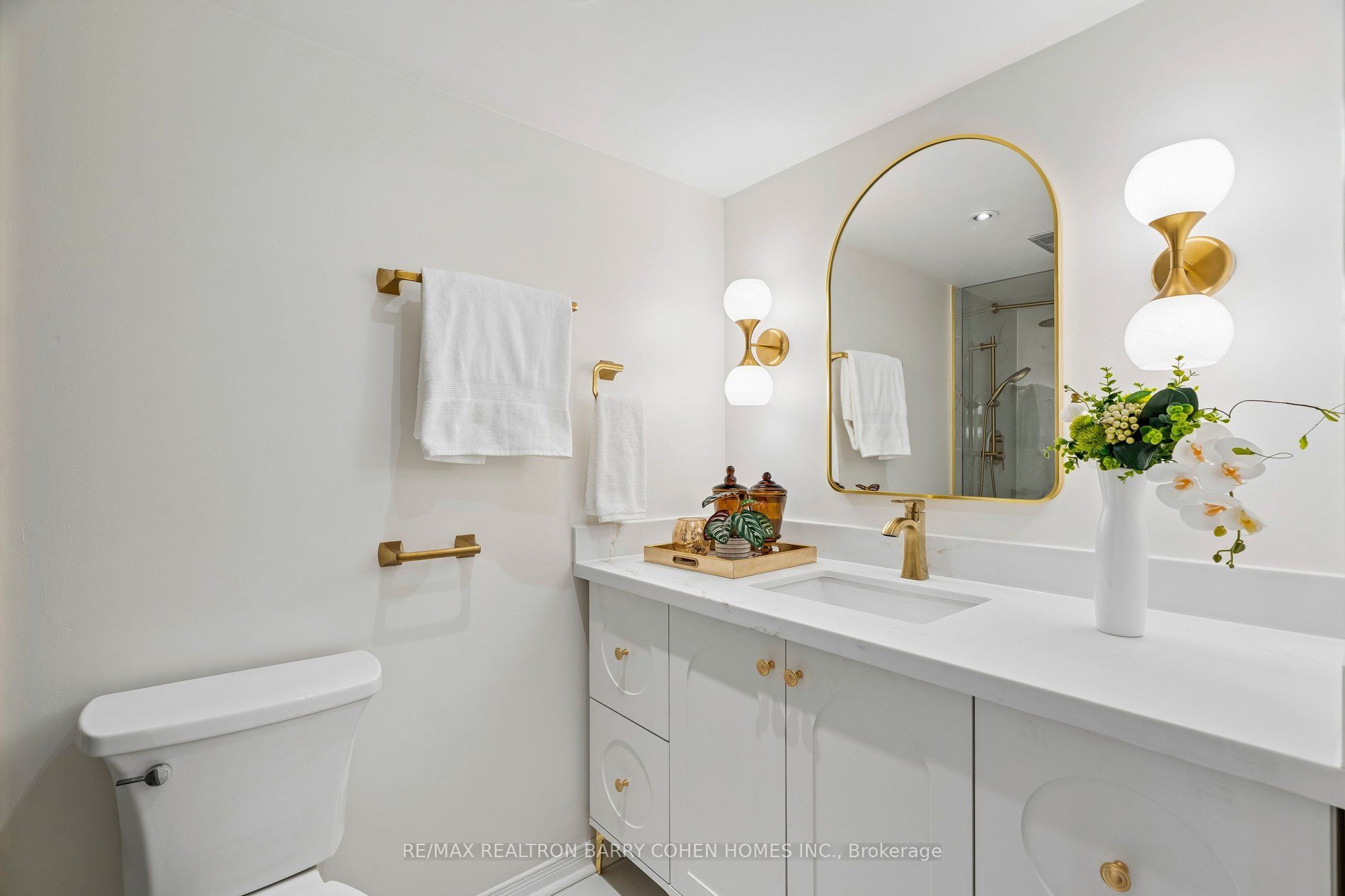 360 Bloor Street E 301 Property Photo 27
