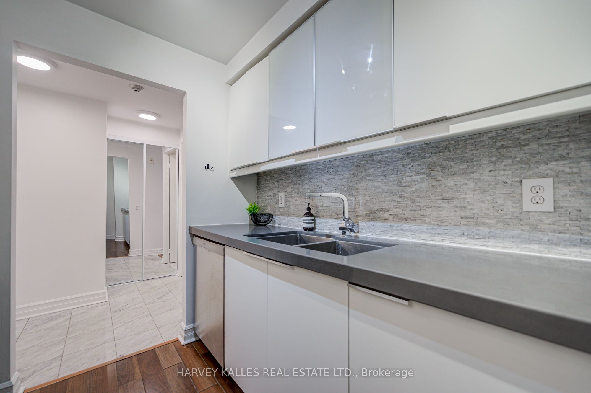 5 Rosehill Avenue 910 Property Photo 12