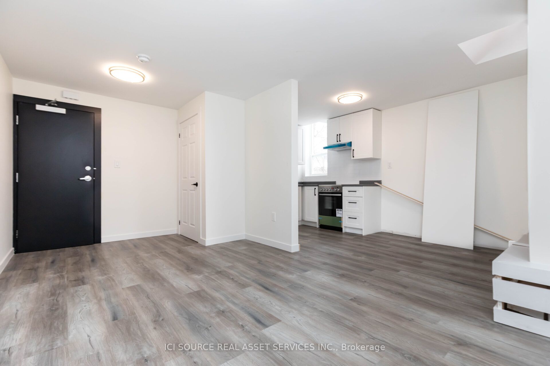55 Madison Avenue Property Photo 9