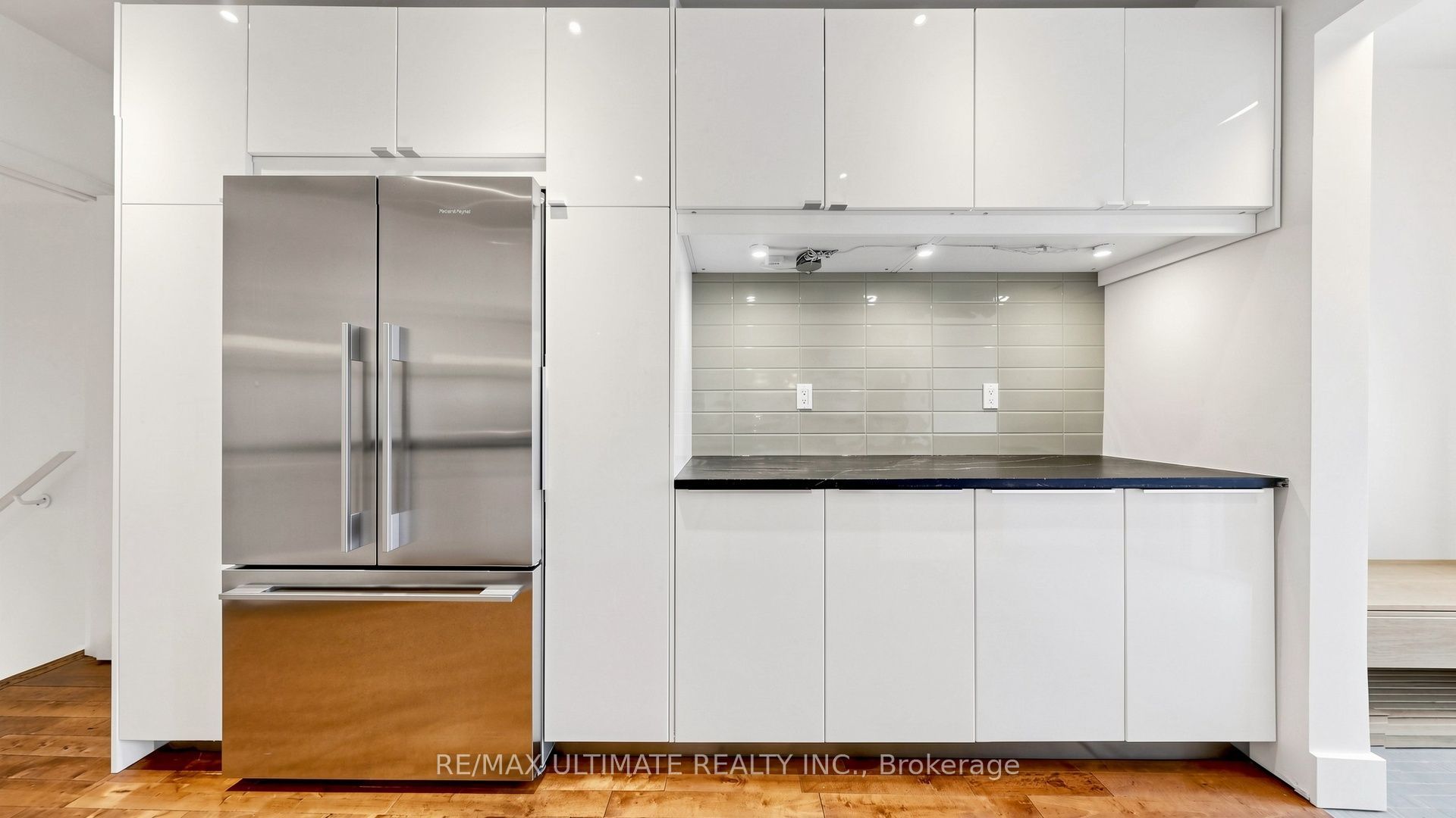 5 Collahie Street Property Photo 6