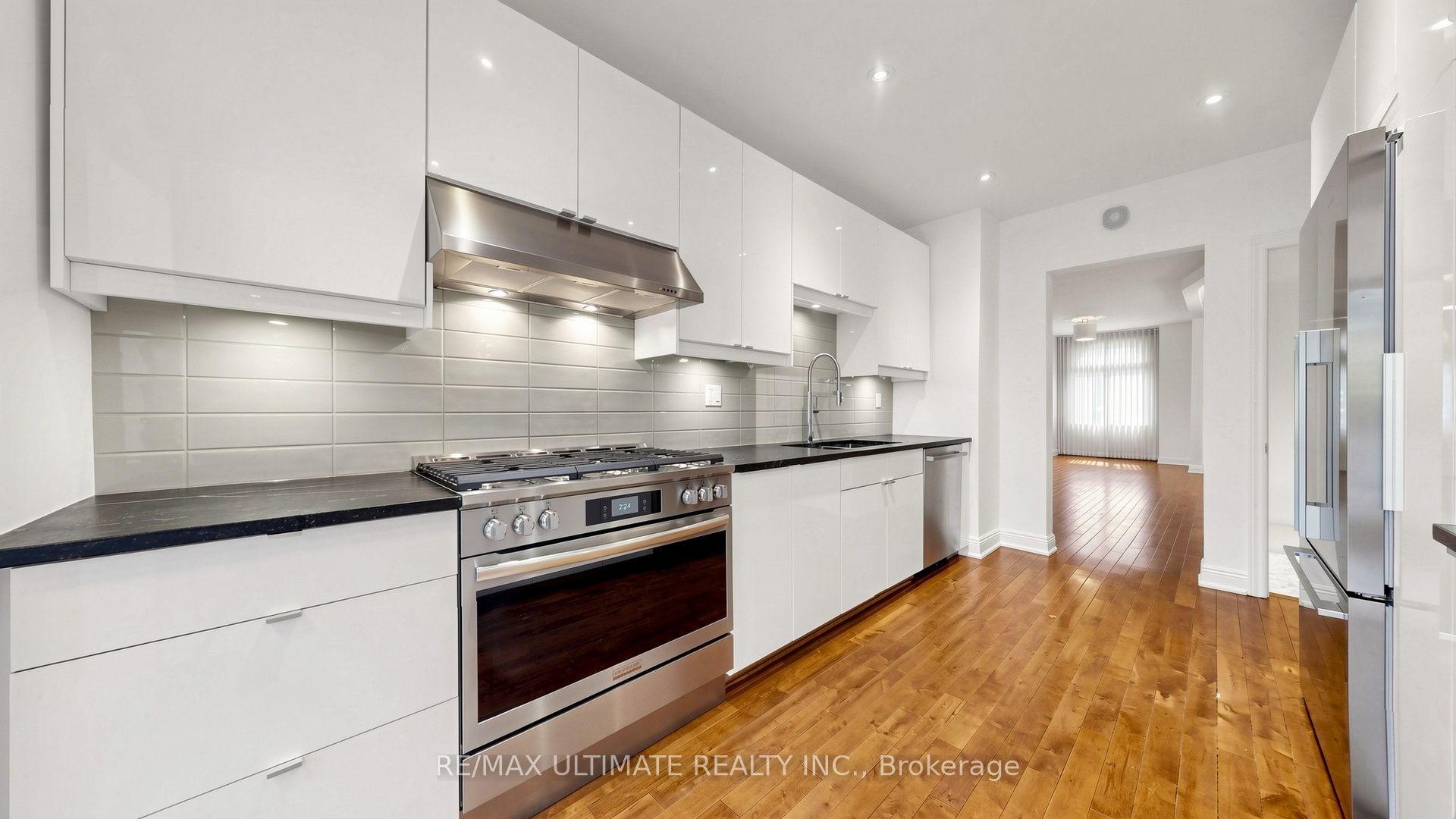 5 Collahie Street Property Photo 11