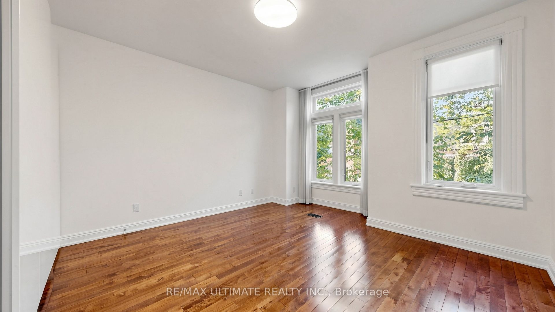 5 Collahie Street Property Photo 23