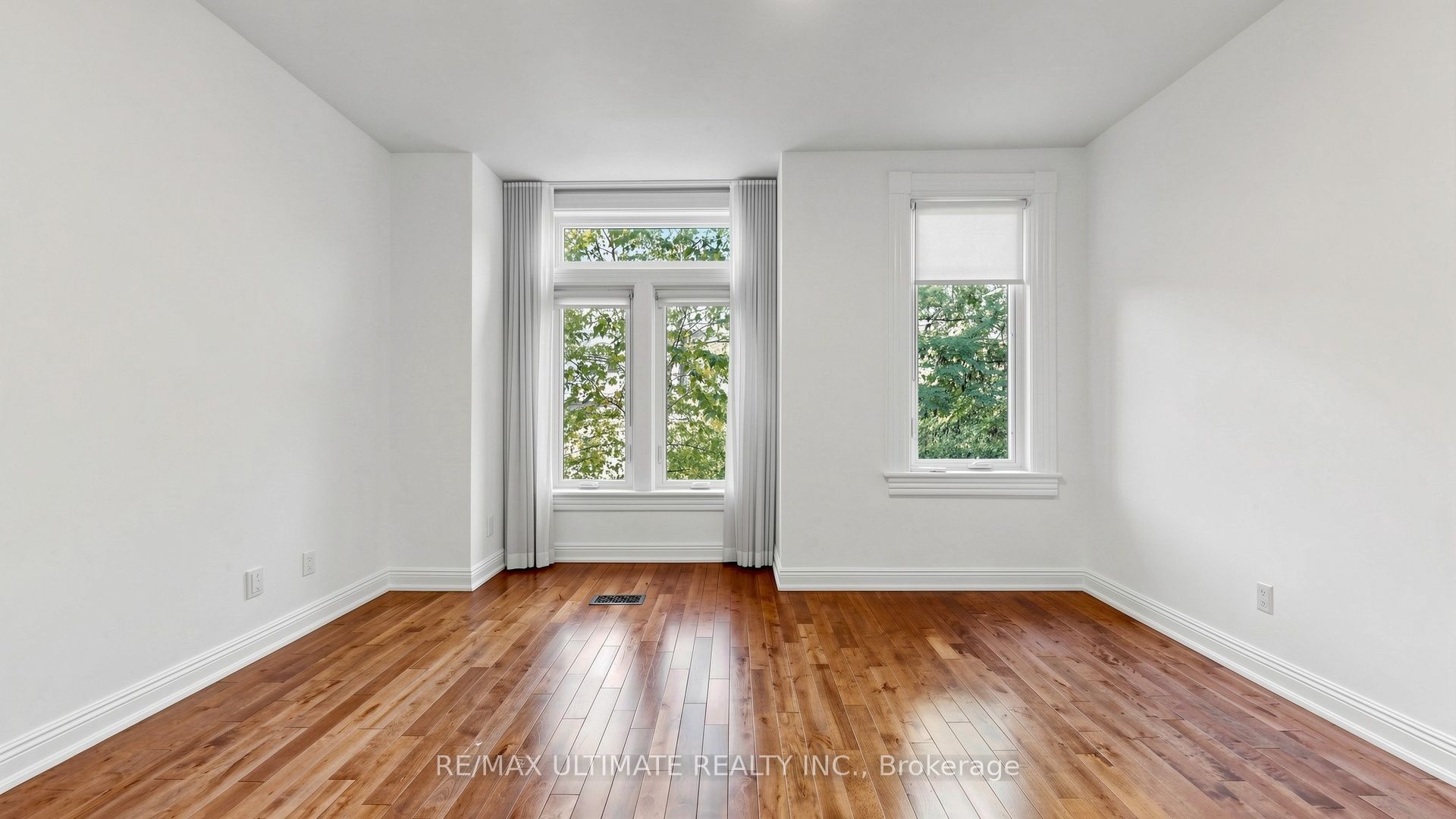 5 Collahie Street Property Photo 24