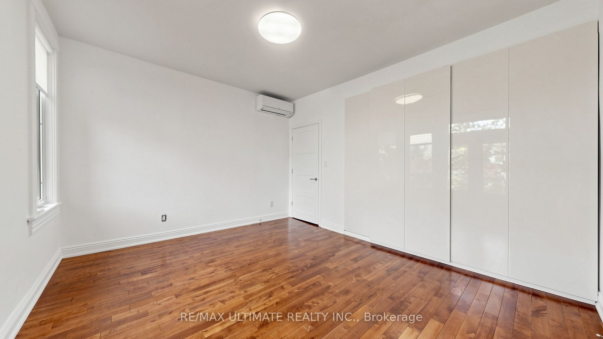 5 Collahie Street Property Photo 26