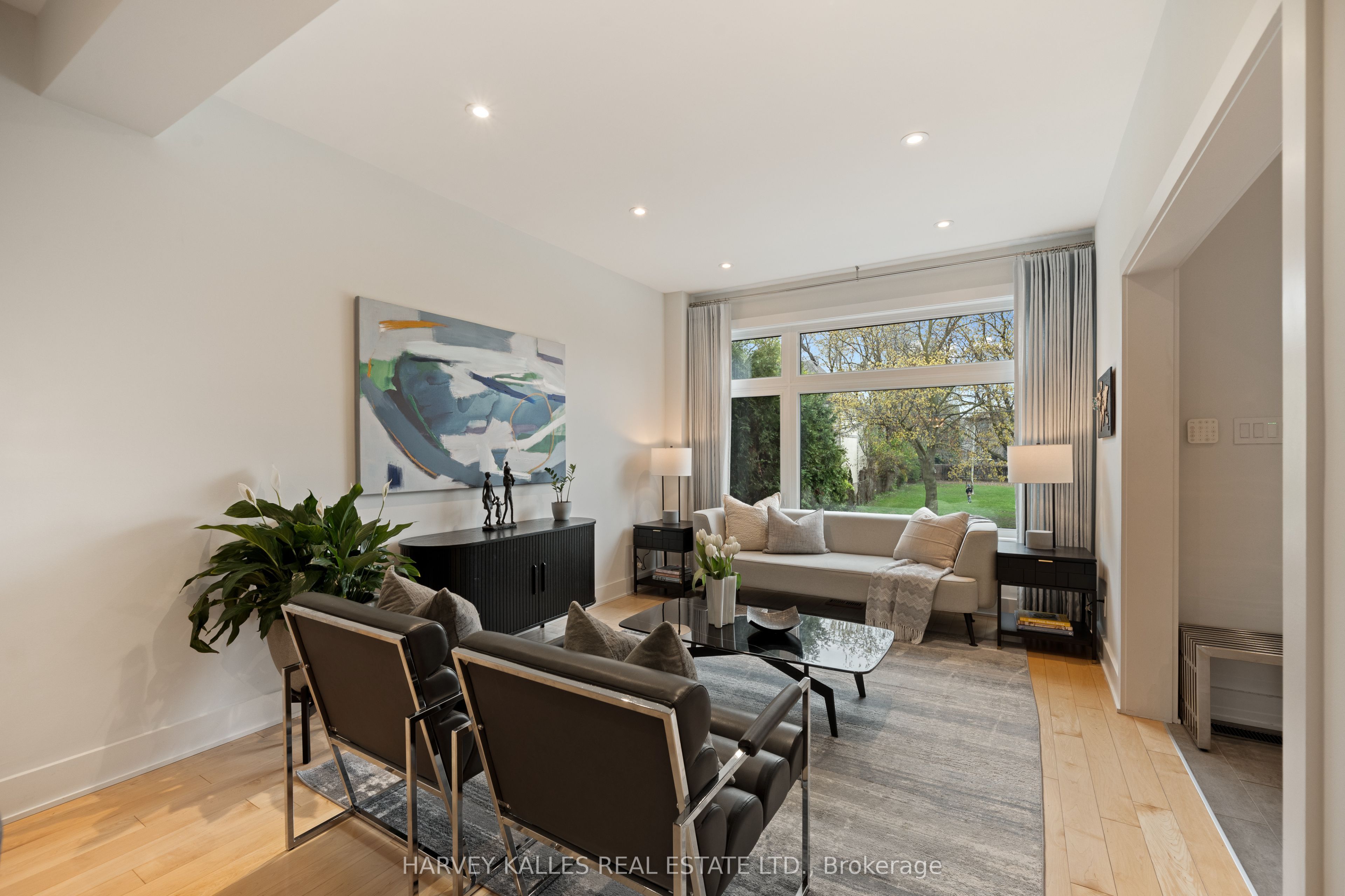 434 Bedford Park Avenue Property Photo 9