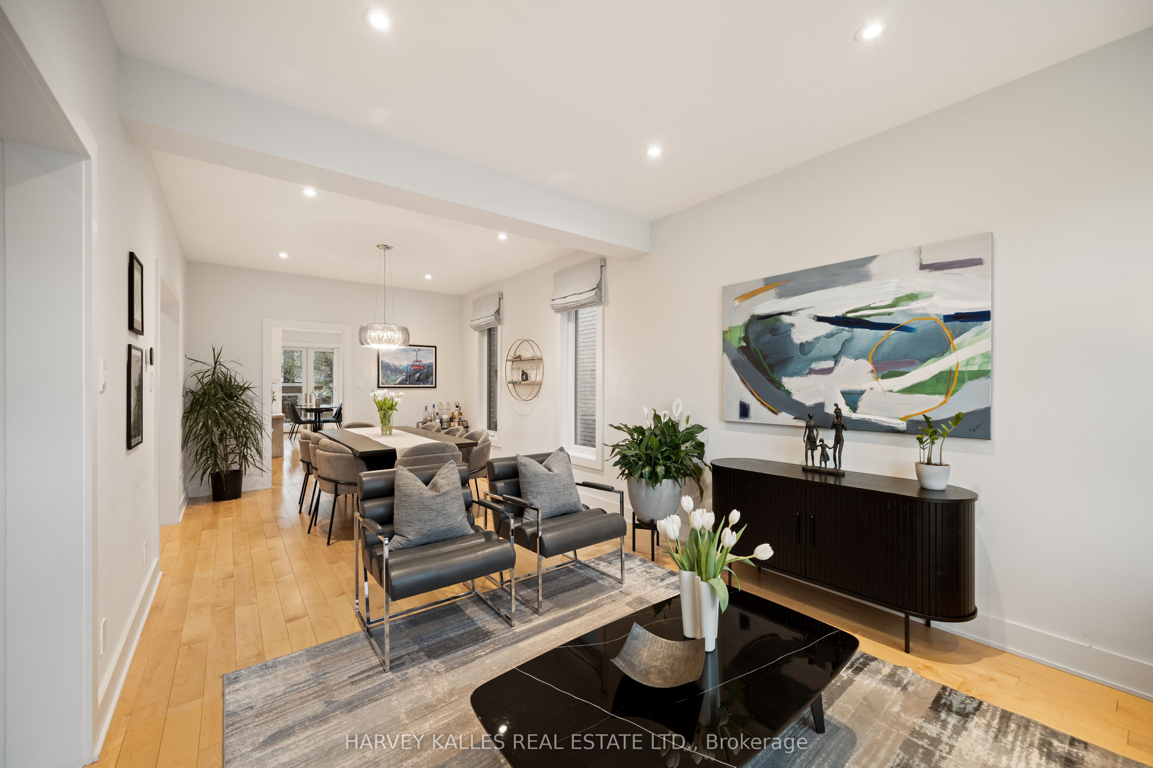434 Bedford Park Avenue Property Photo 10