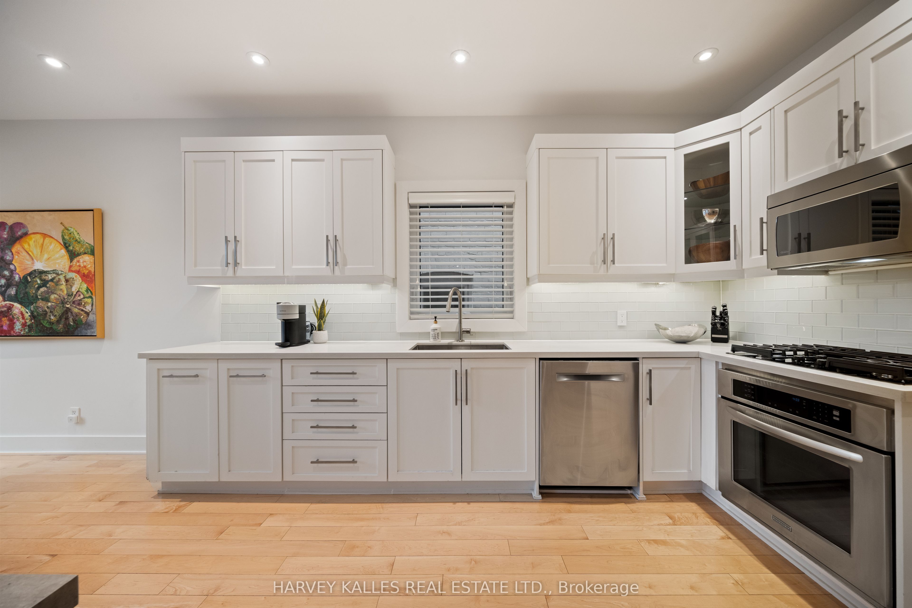 434 Bedford Park Avenue Property Photo 18