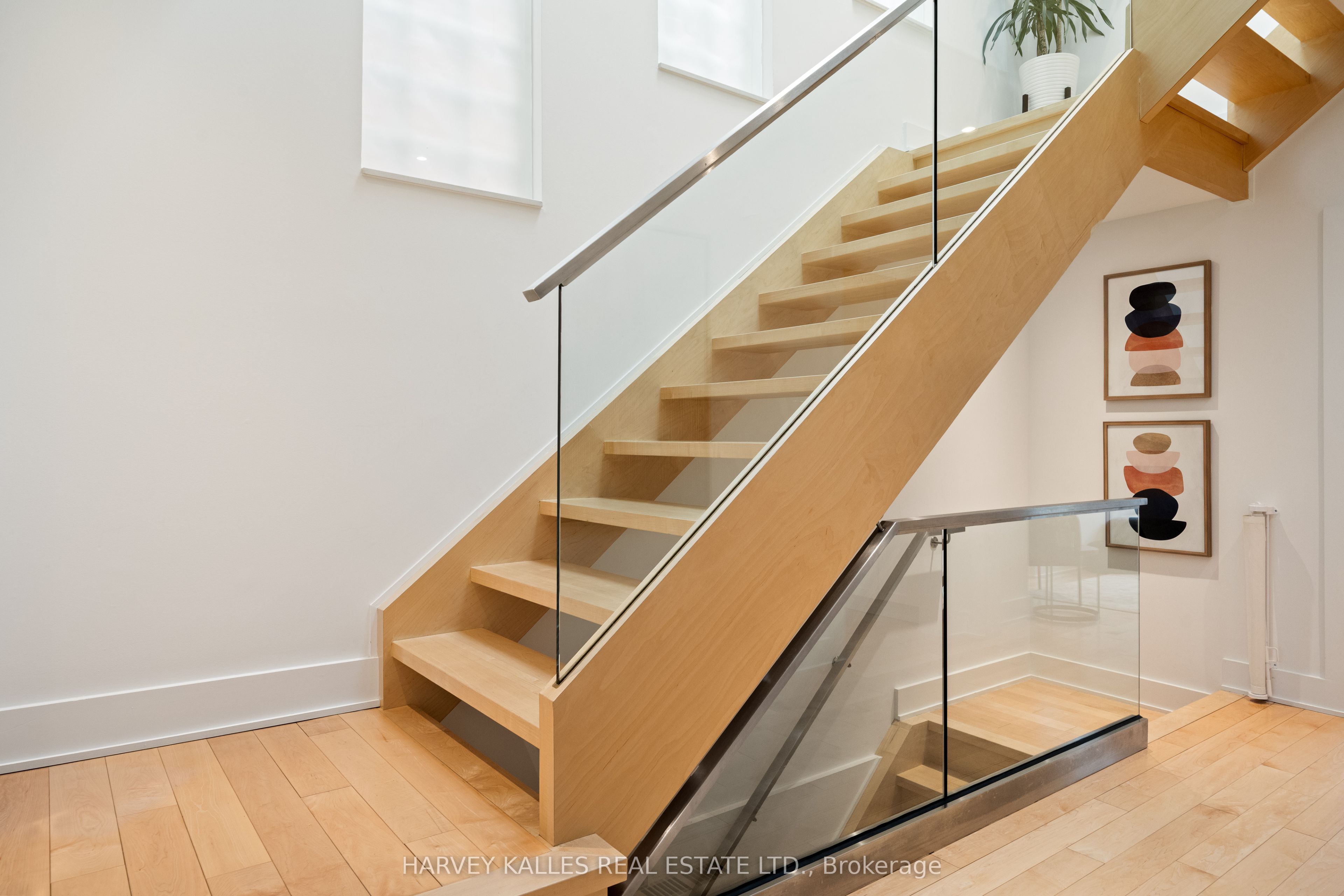 434 Bedford Park Avenue Property Photo 22