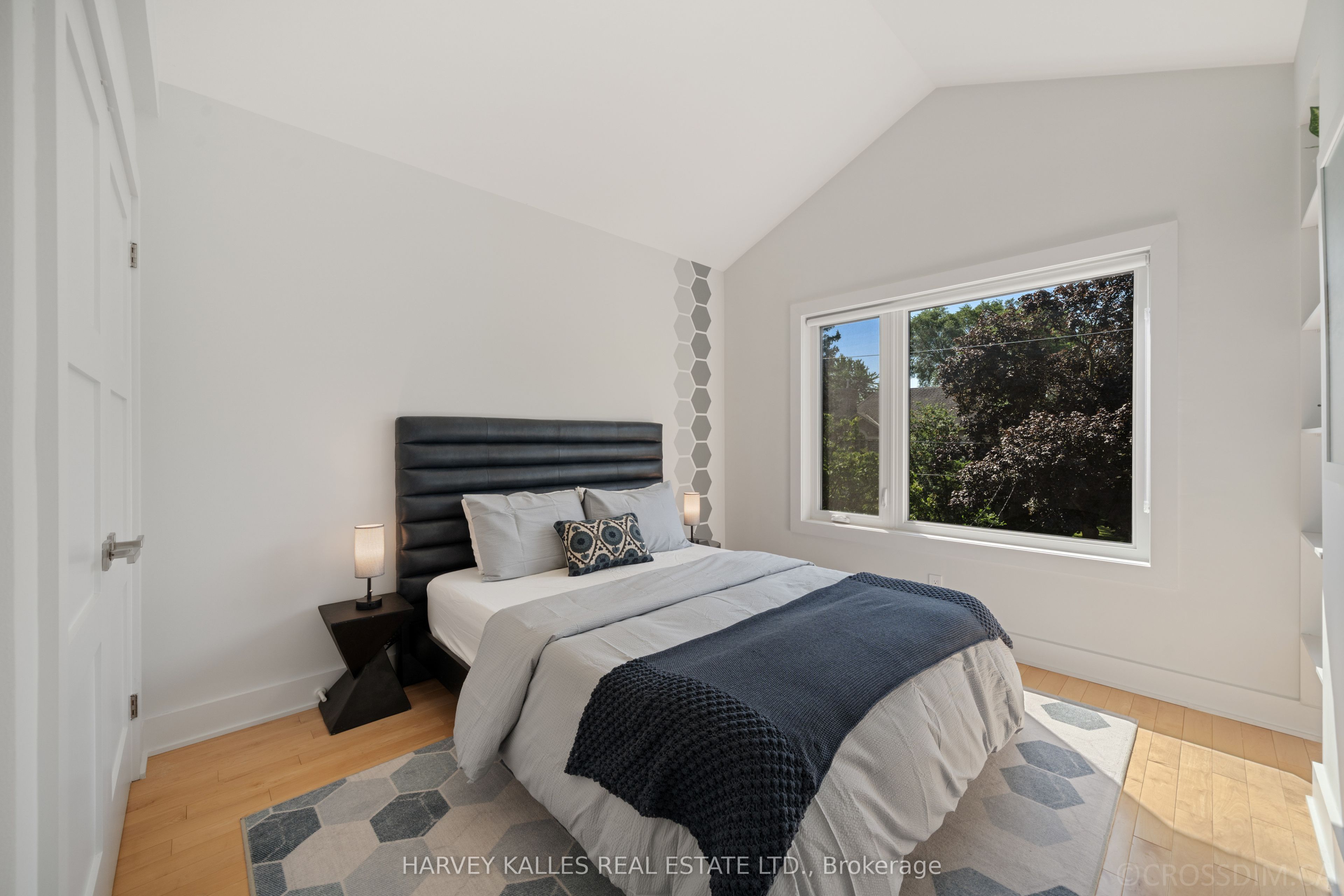 434 Bedford Park Avenue Property Photo 30