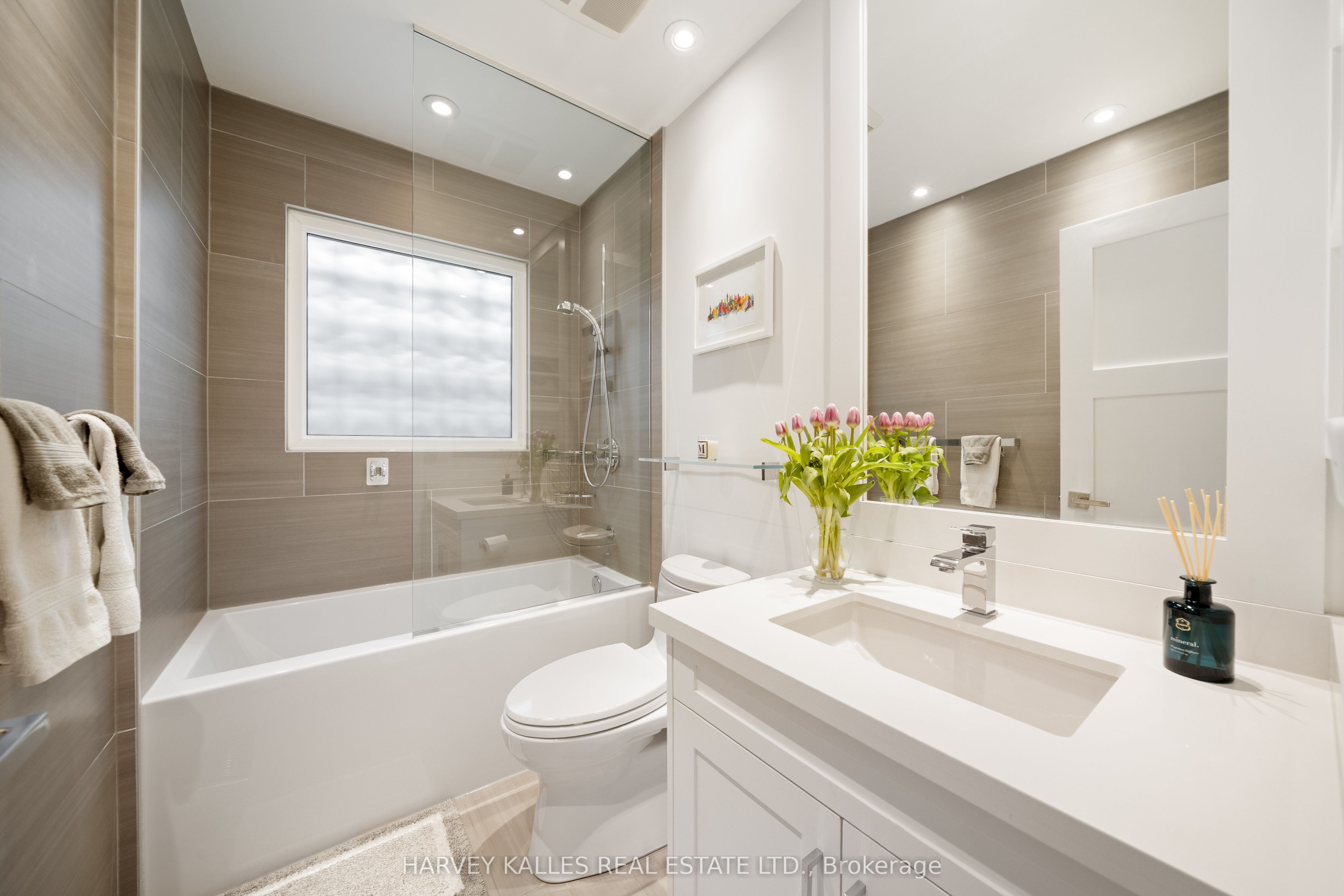 434 Bedford Park Avenue Property Photo 34