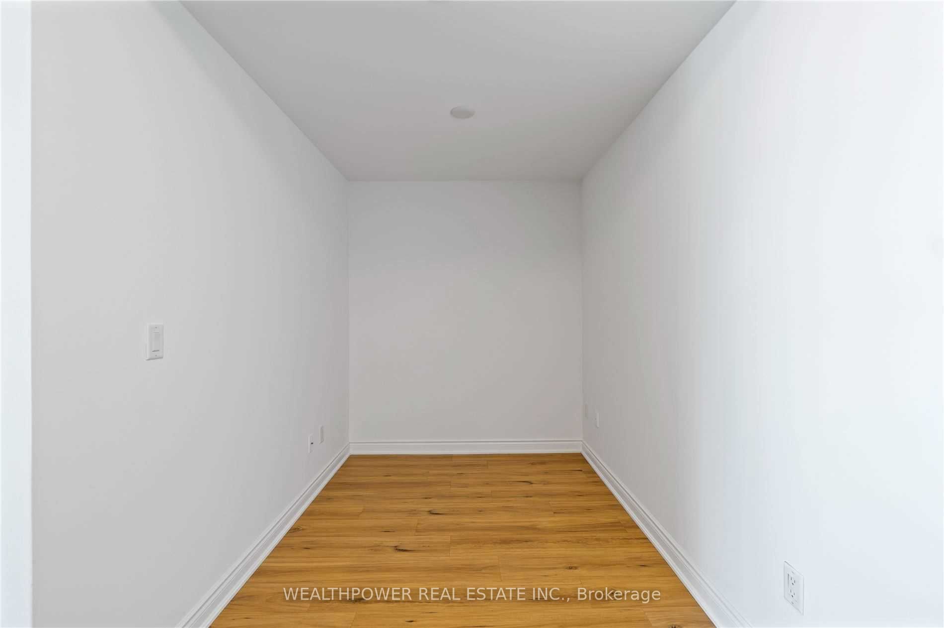 388 Yonge Street 6504 Property Photo 9