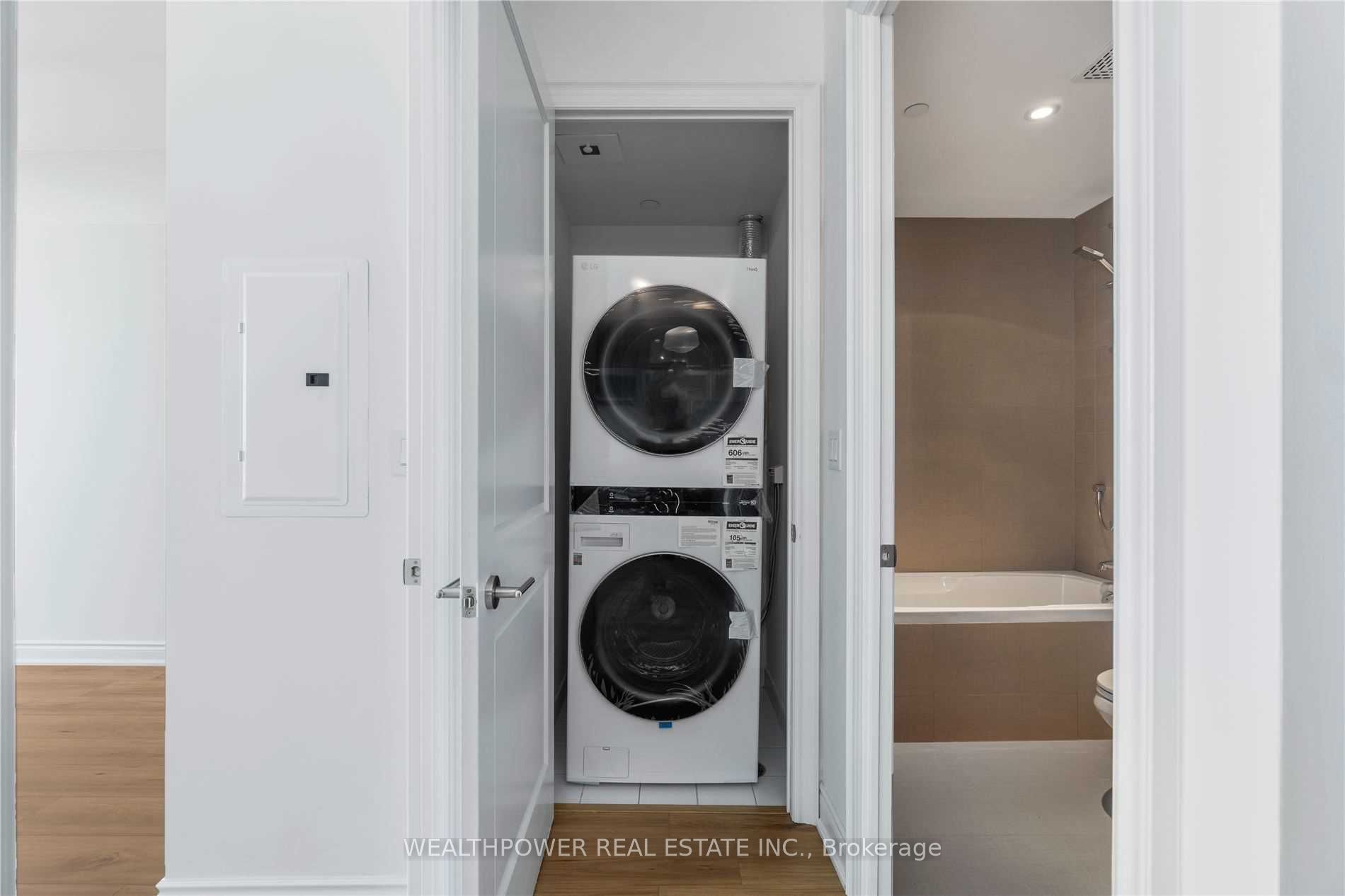 388 Yonge Street 6504 Property Photo 15
