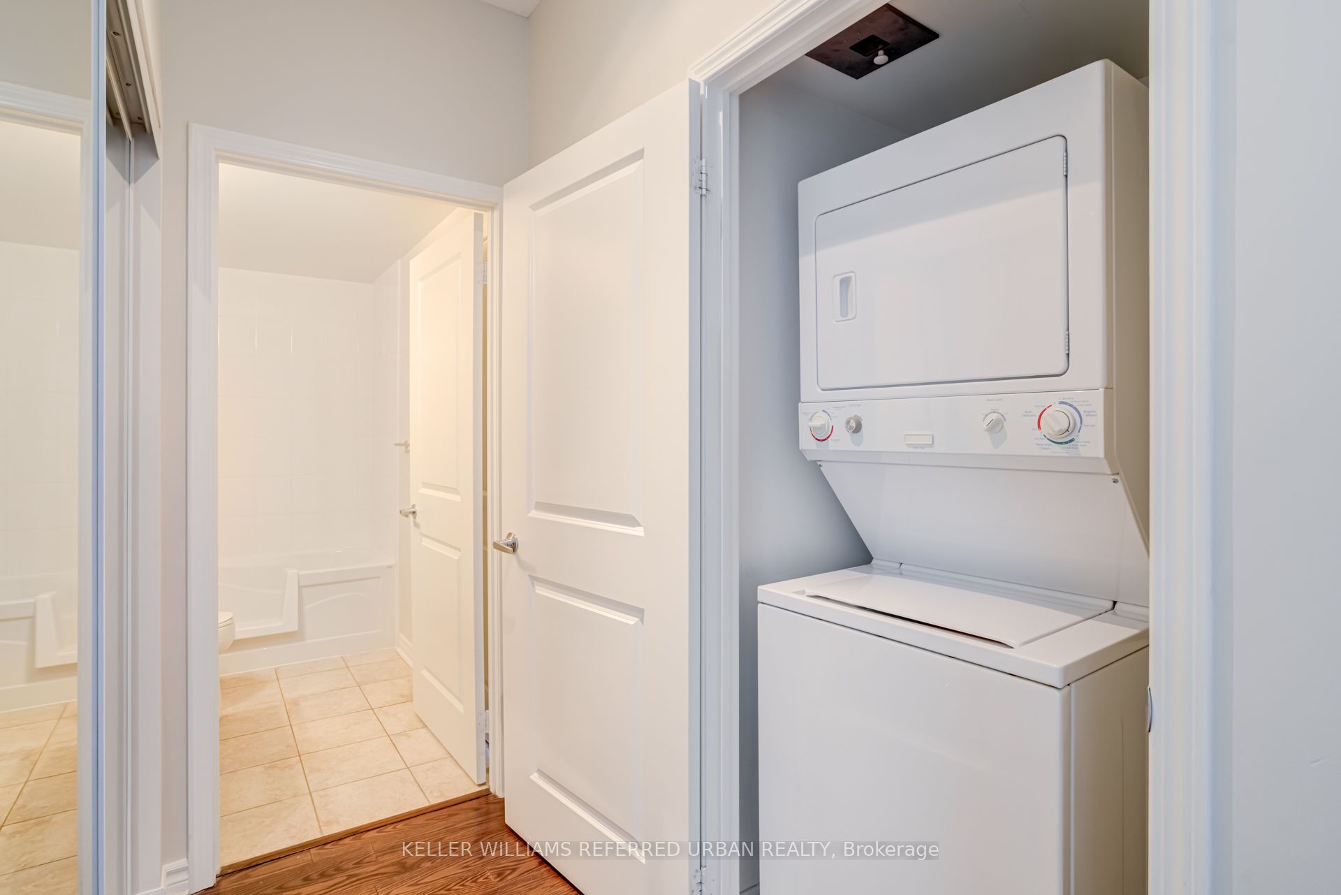 2885 Bayview Avenue 1518 Property Photo 21
