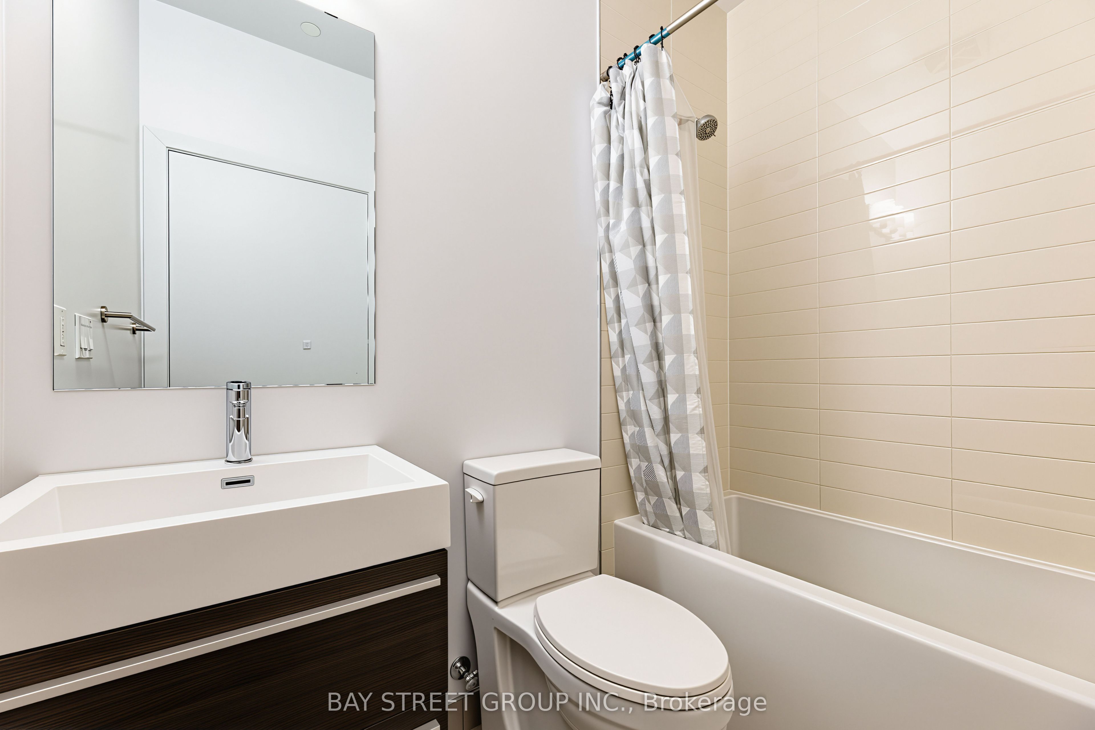 181 Bedford Road 203 Property Photo 14
