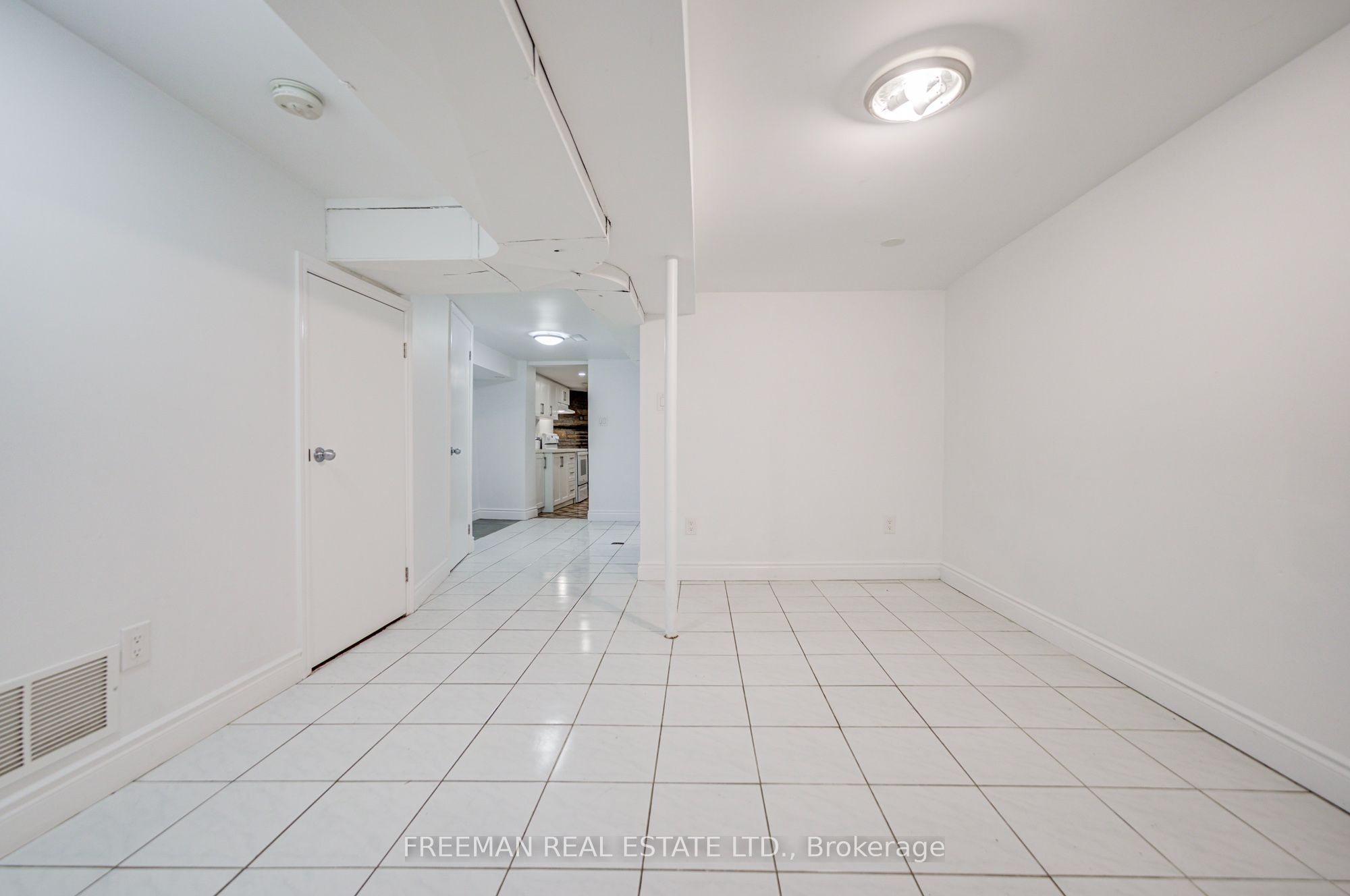 492 Manning Avenue Property Photo 30