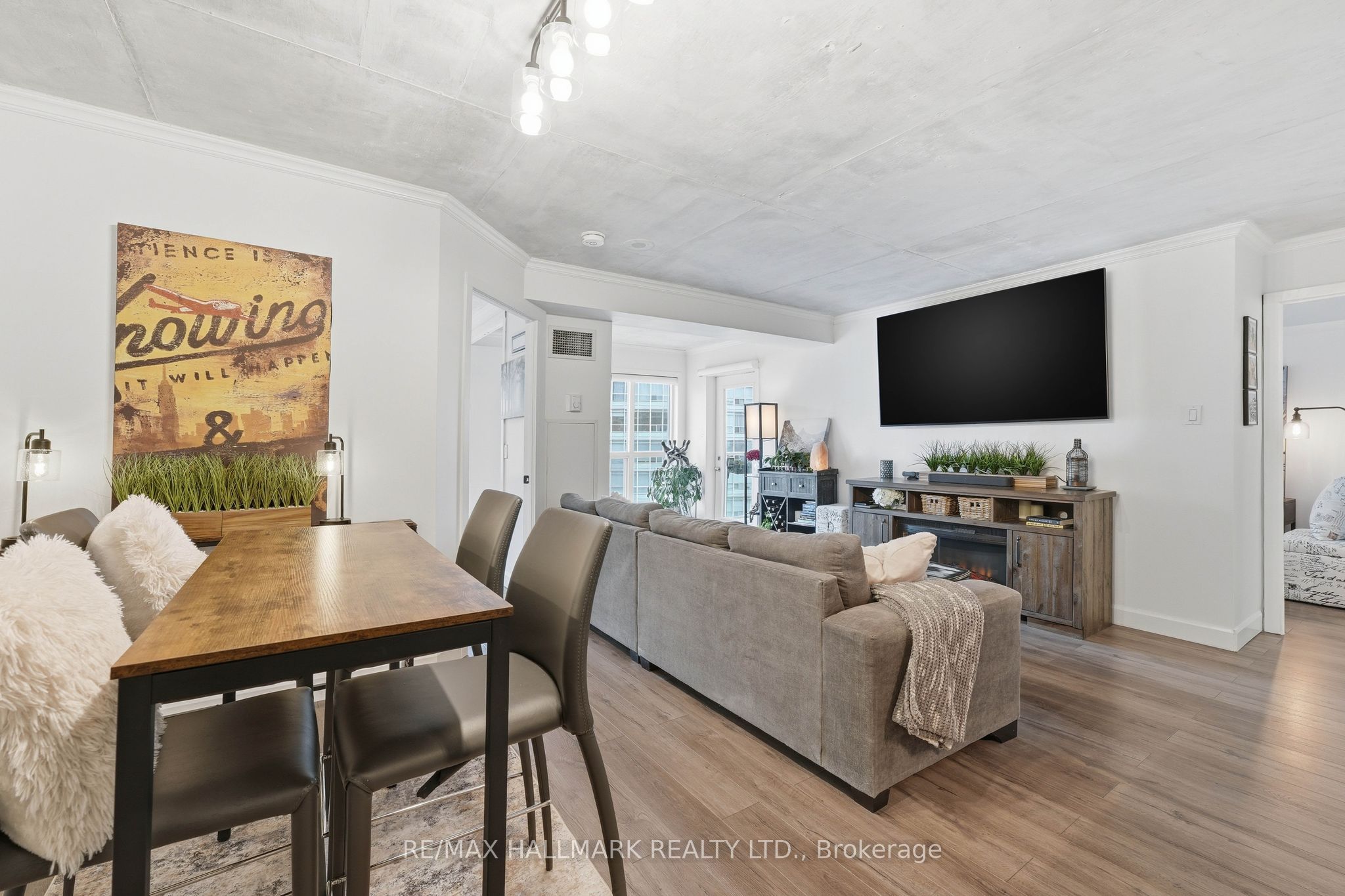 600 Queens Quay W 705 Property Photo 6