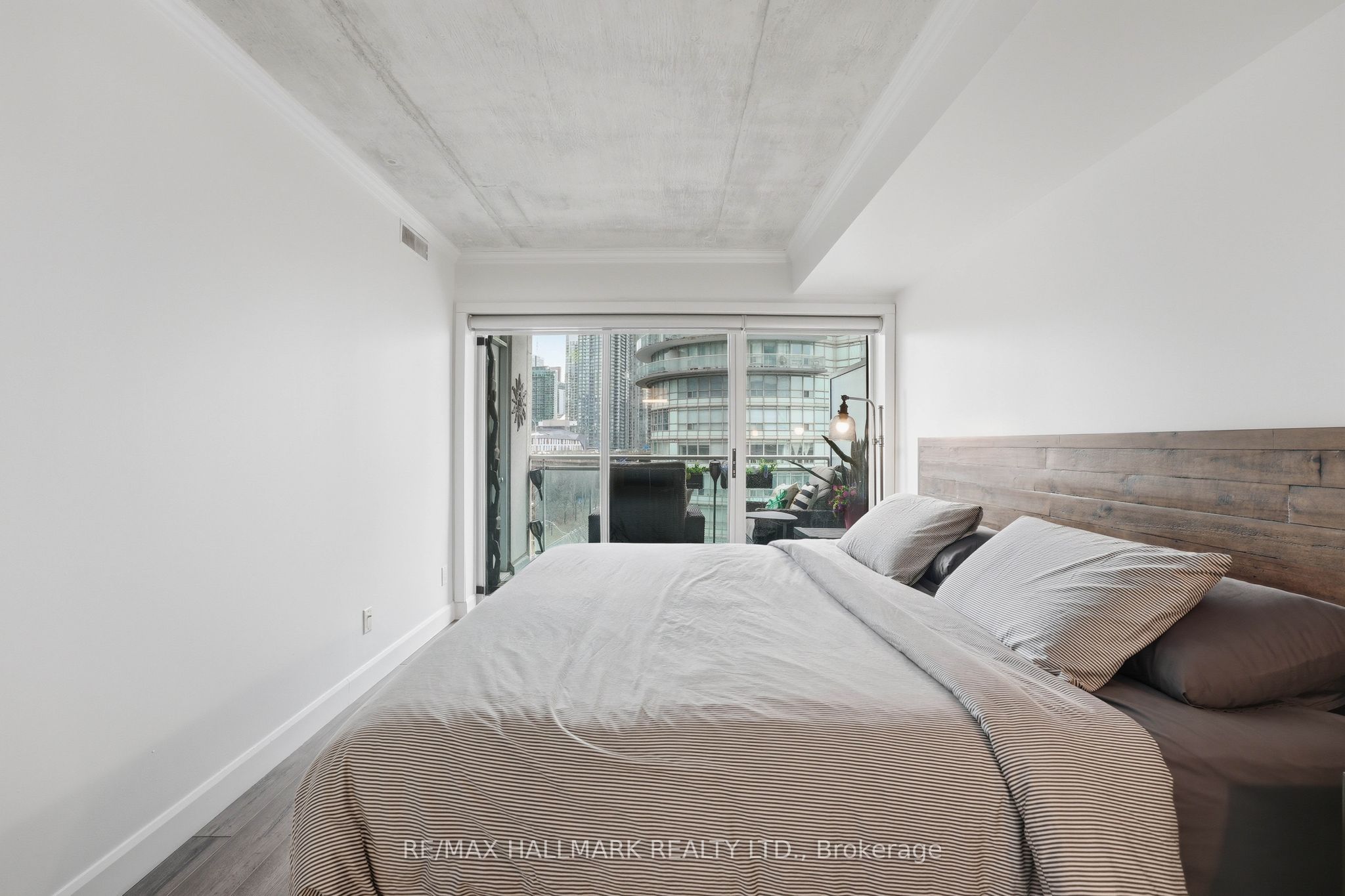 600 Queens Quay W 705 Property Photo 11