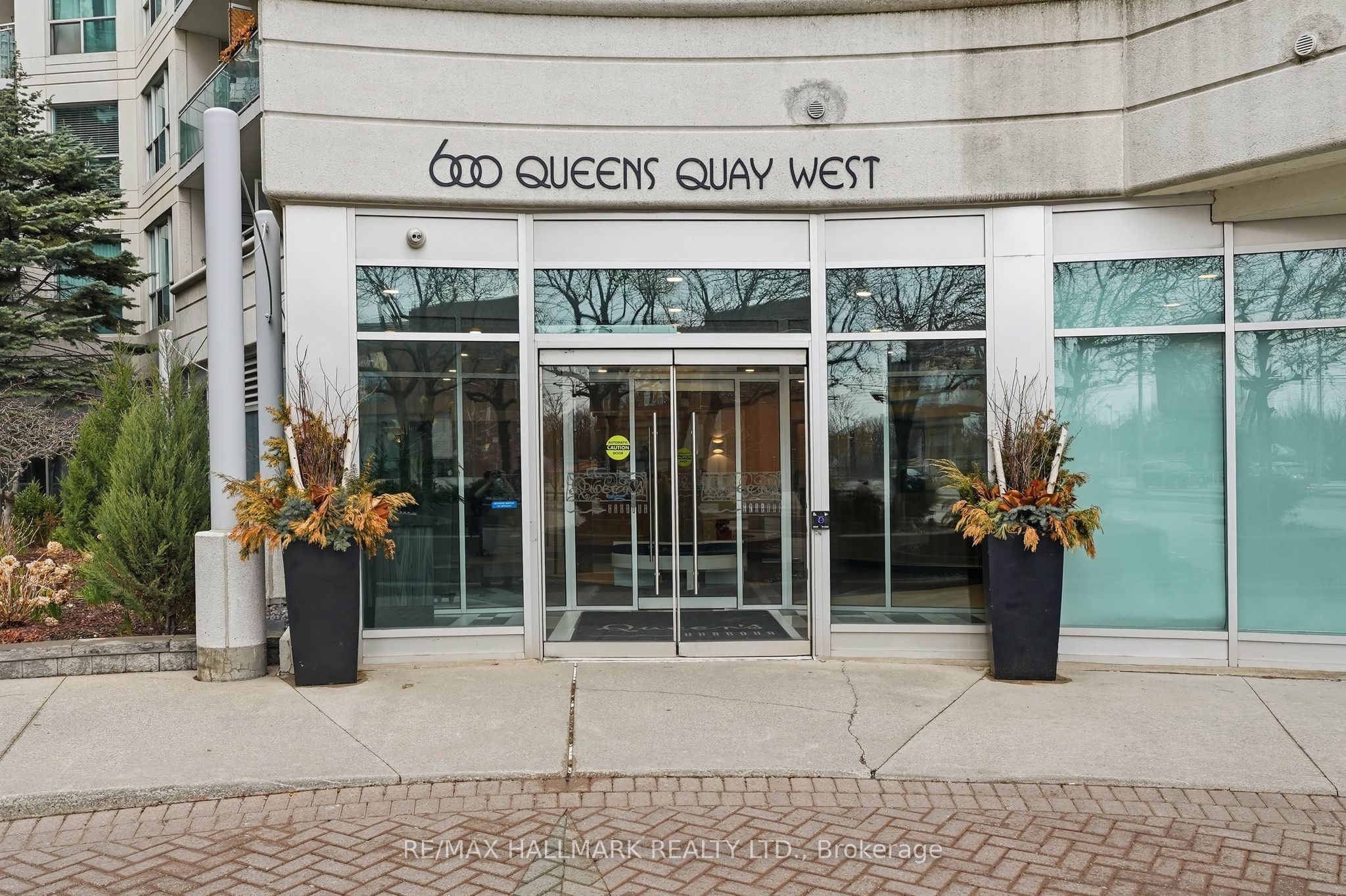 600 Queens Quay W 705 Property Photo 38