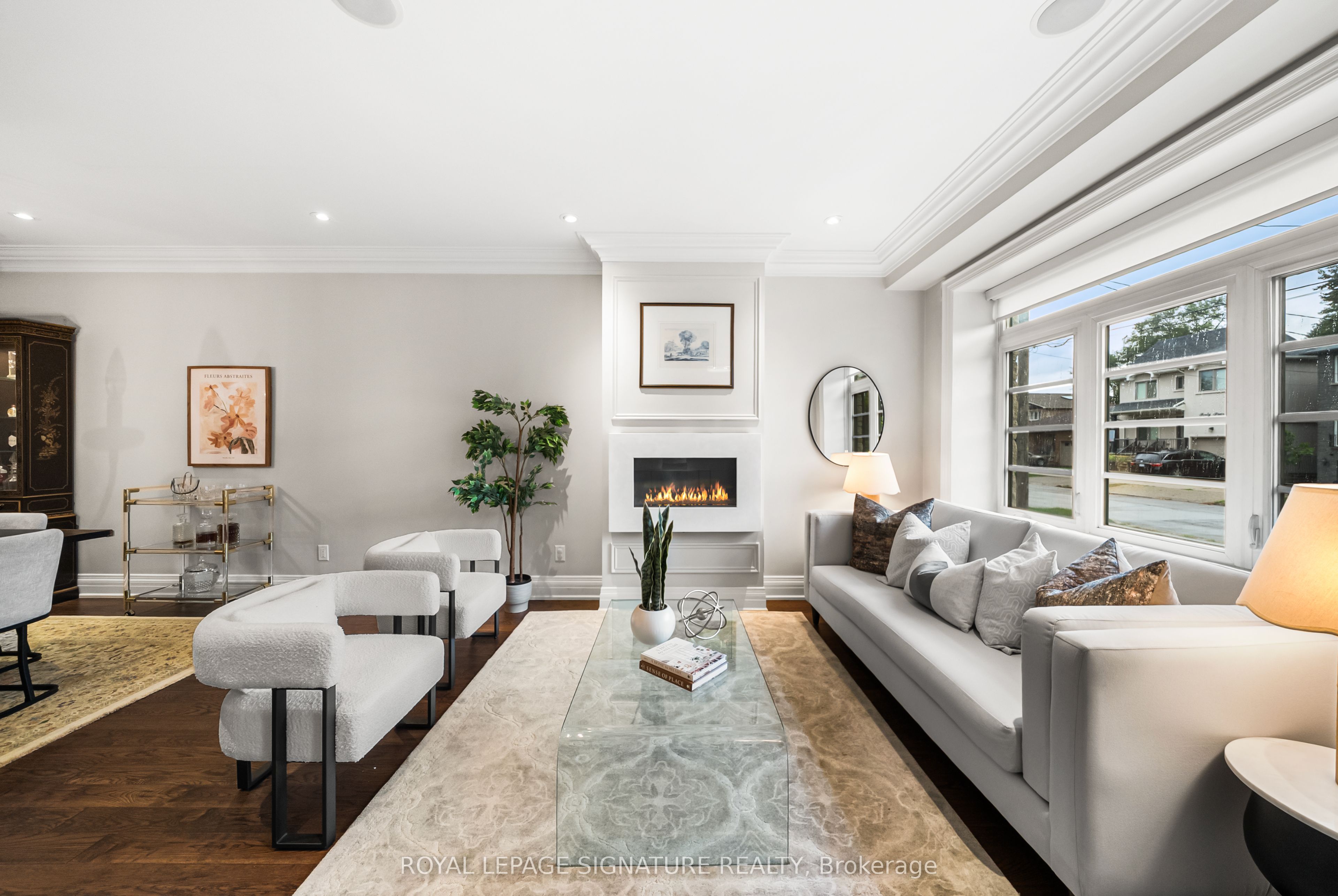39 Regina Avenue Property Photo 4