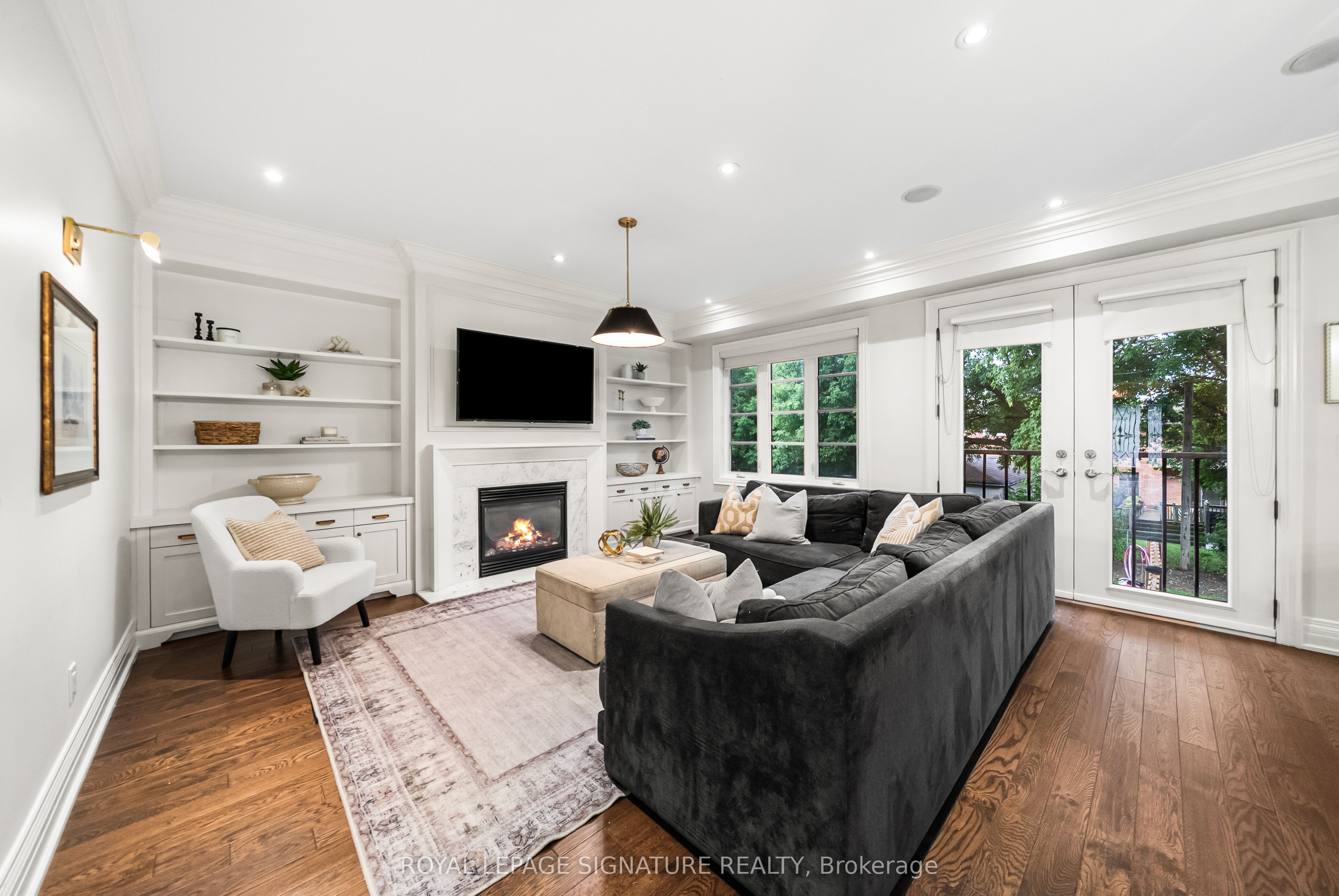 39 Regina Avenue Property Photo 13