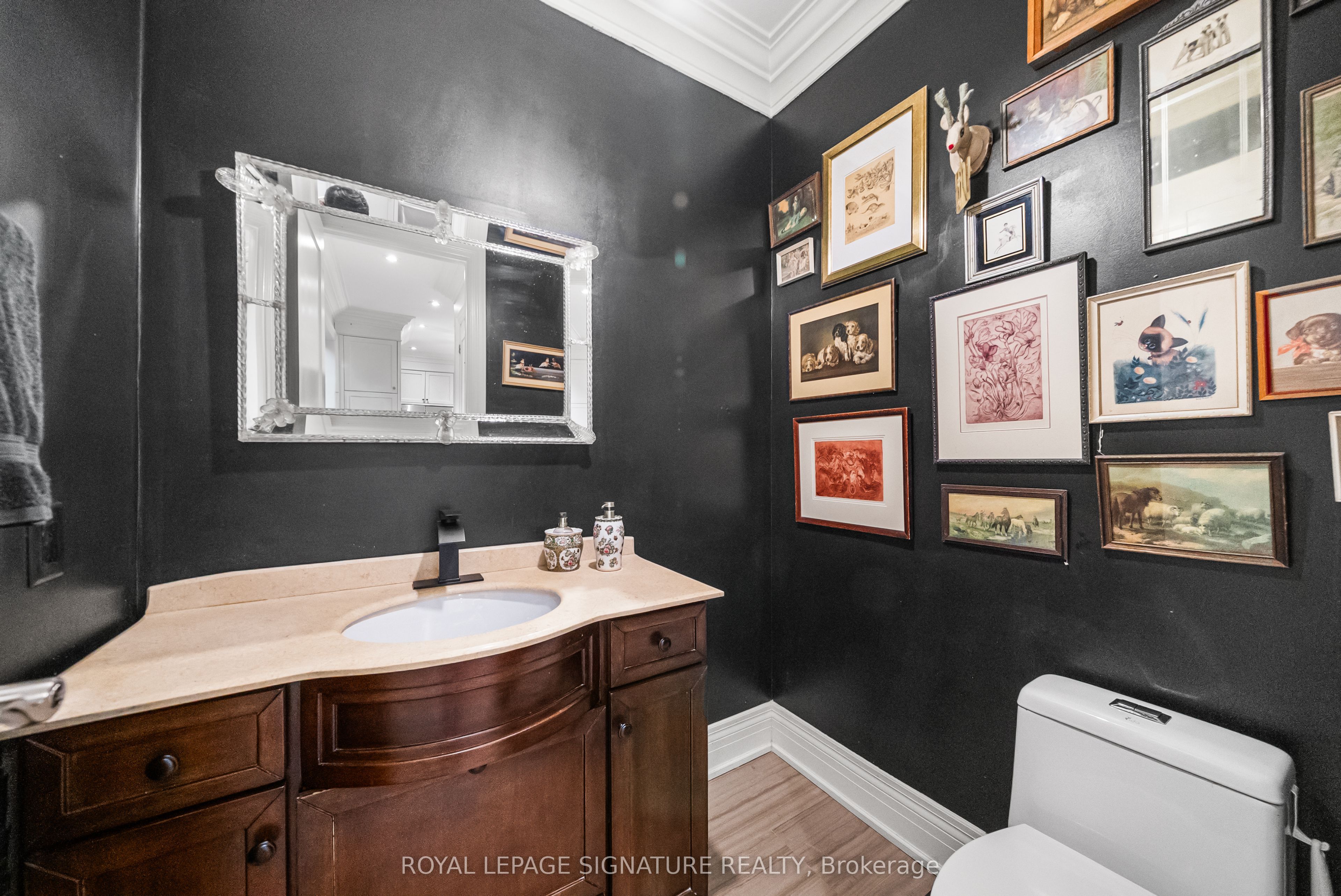 39 Regina Avenue Property Photo 17