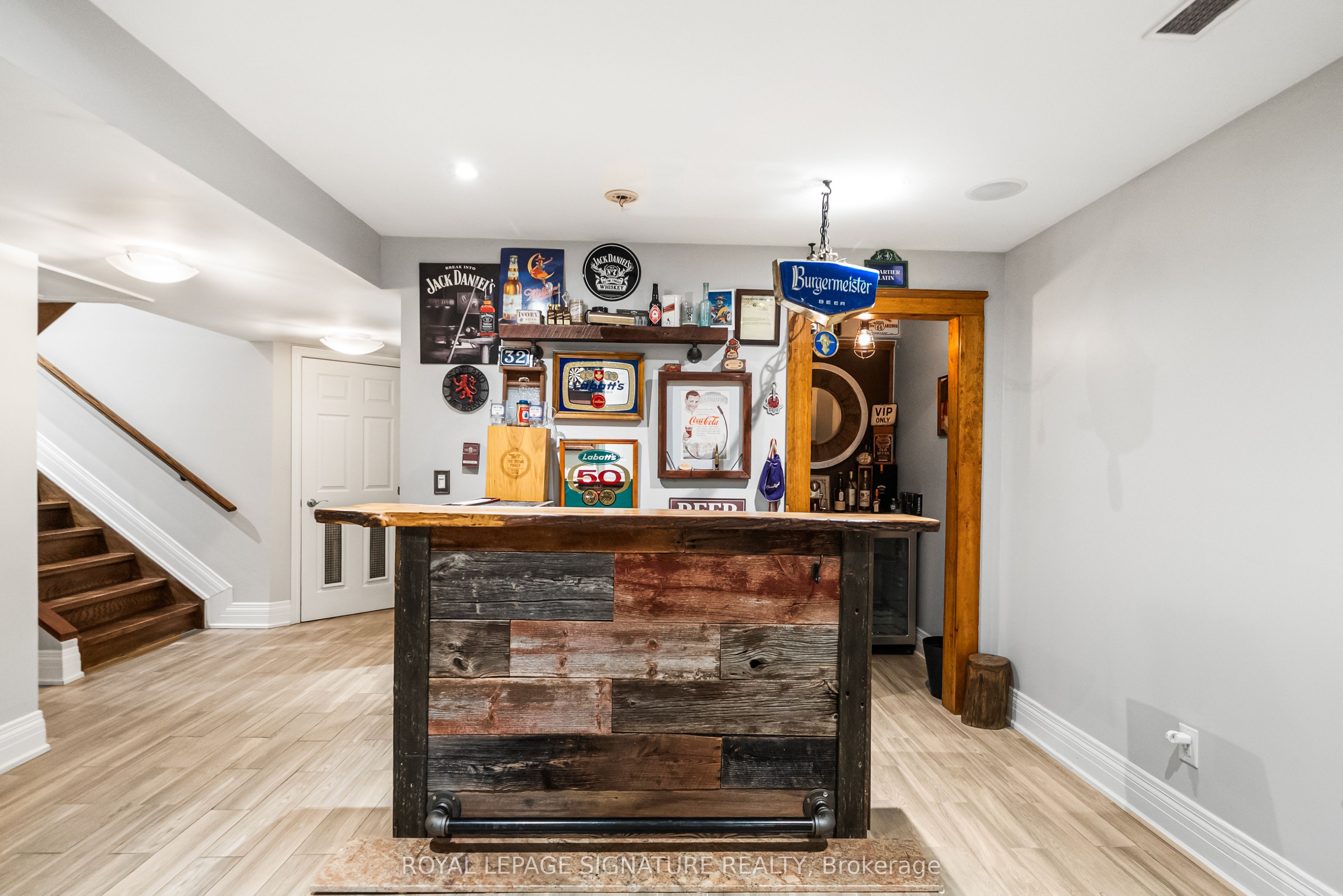 39 Regina Avenue Property Photo 30