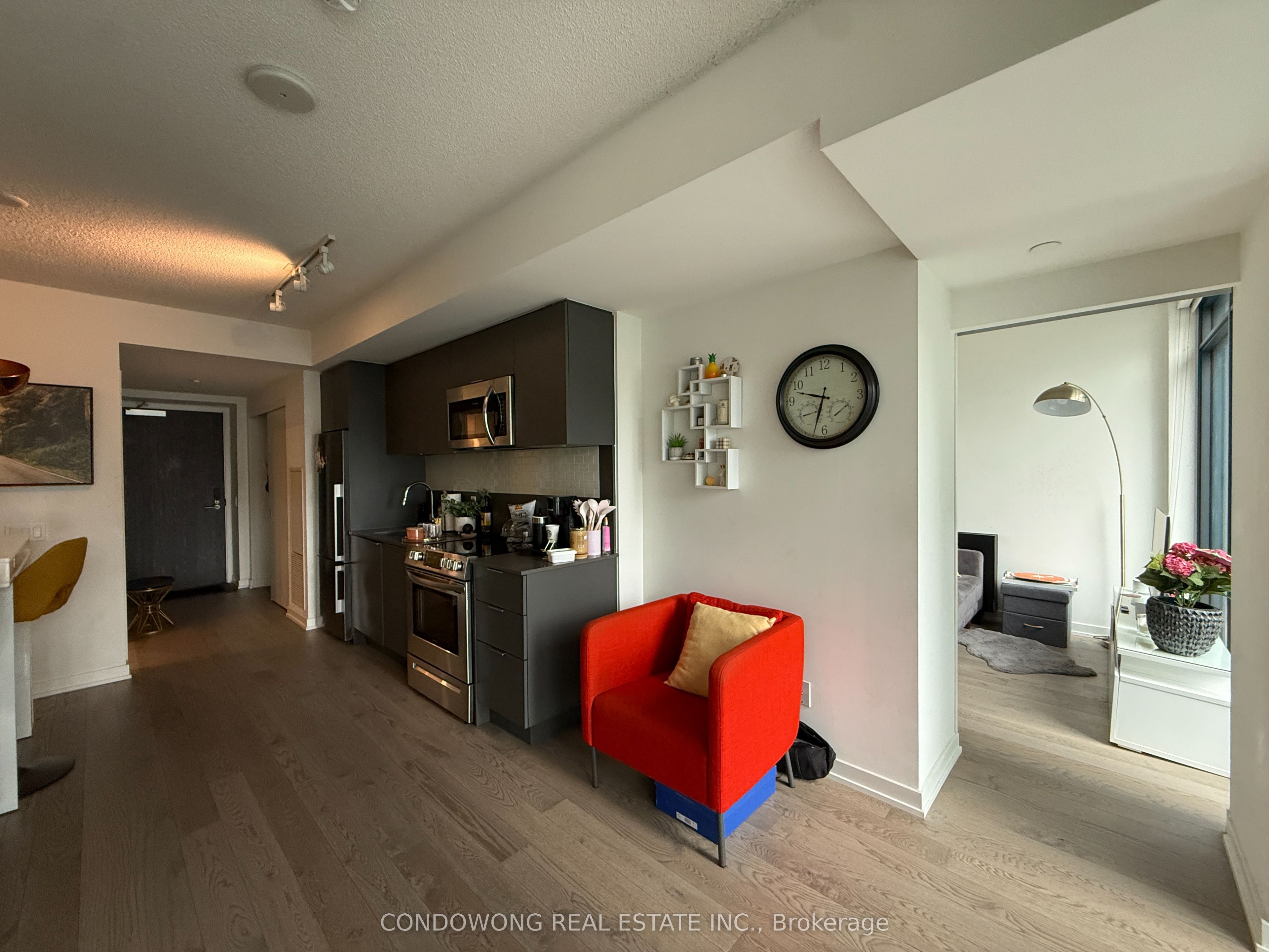 25 Richmond Street E 1608 Property Photo 6