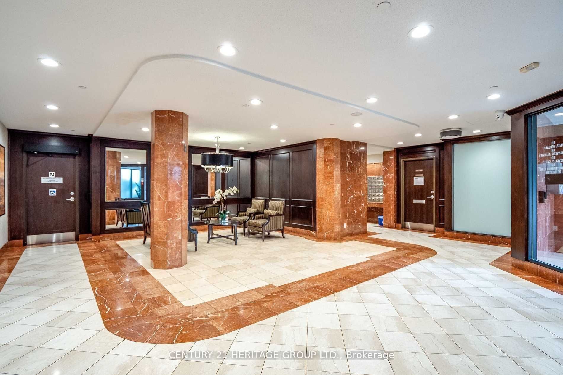 1101 Steeles Avenue W 909 Property Photo 2