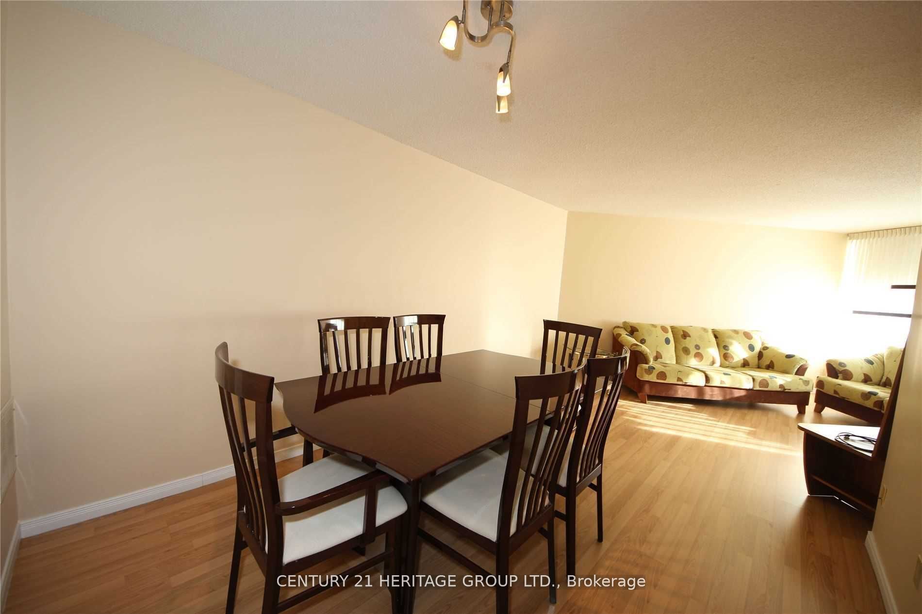 1101 Steeles Avenue W 909 Property Photo 5