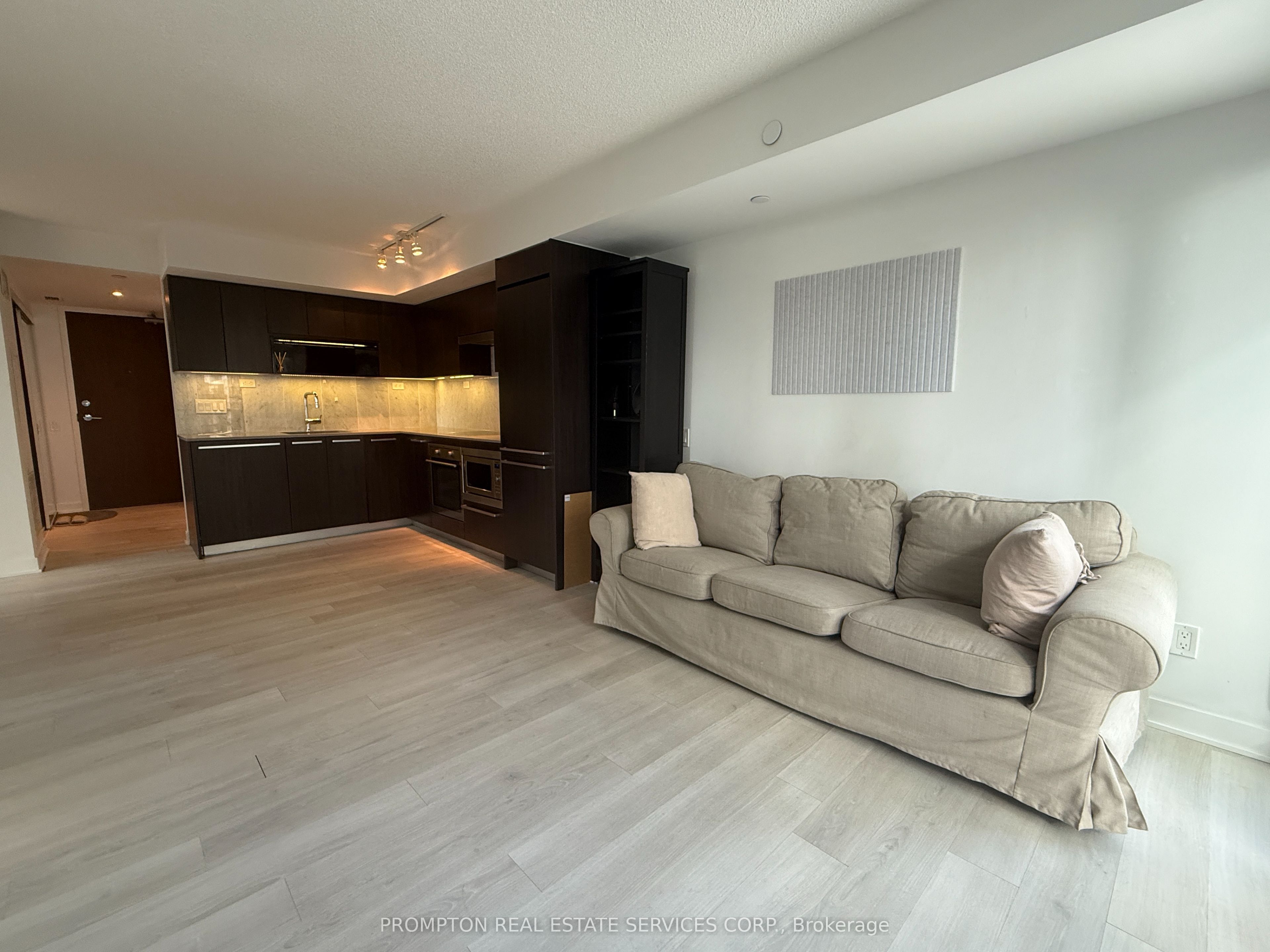 80 Queens Wharf Road 710 Property Photo 5