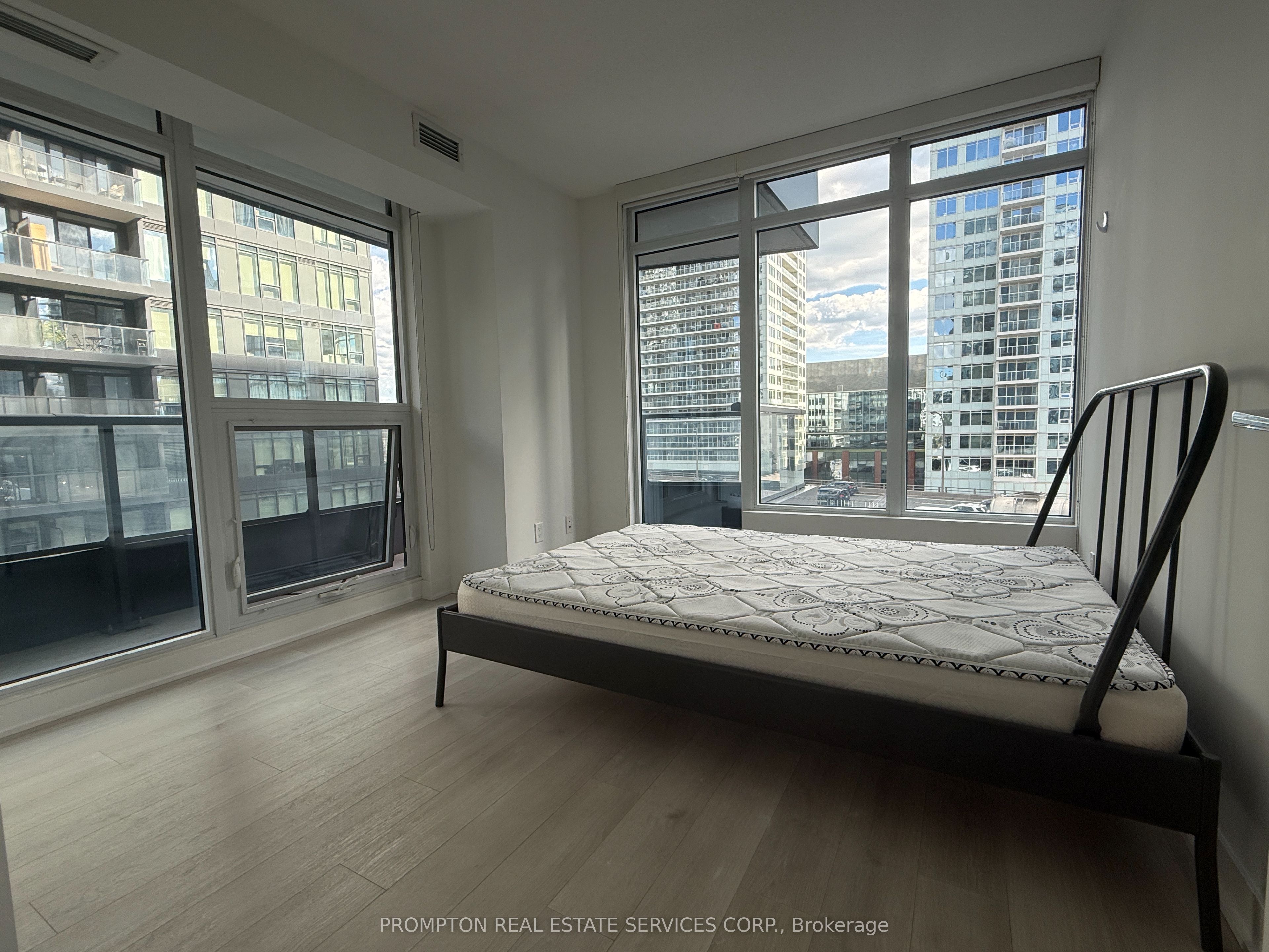 80 Queens Wharf Road 710 Property Photo 7