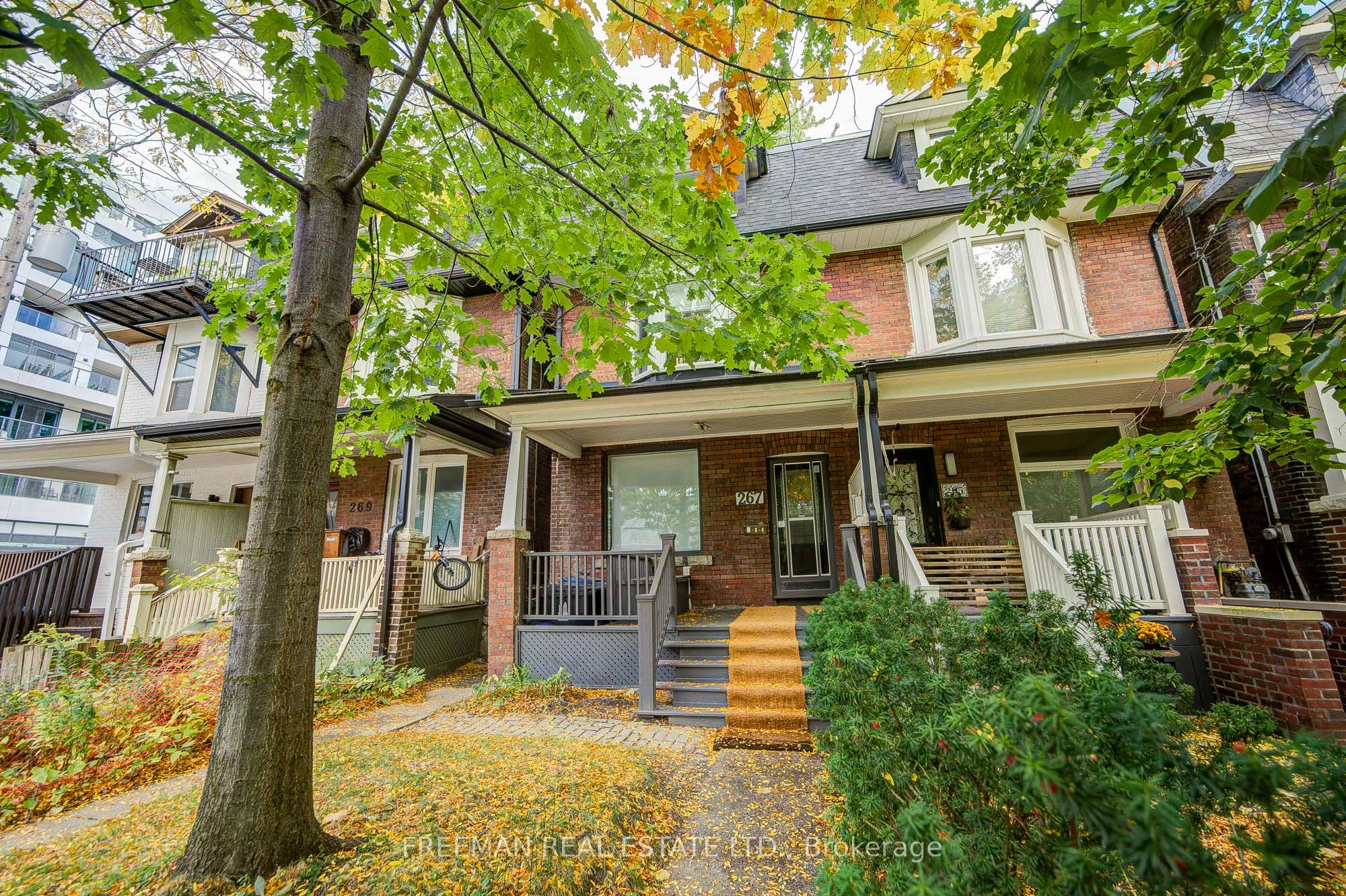 267 Albany Avenue Property Photo 1