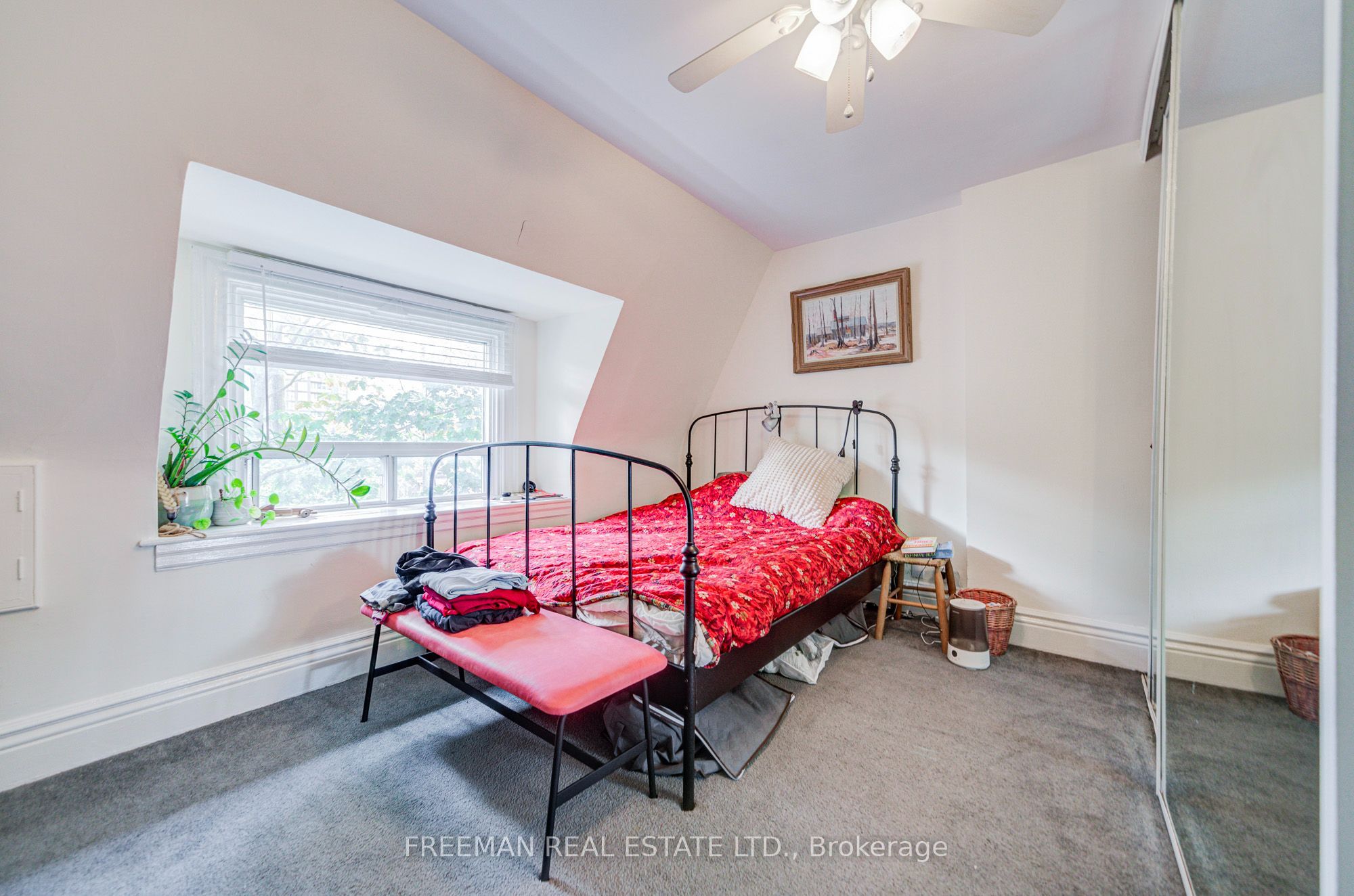 267 Albany Avenue Property Photo 13