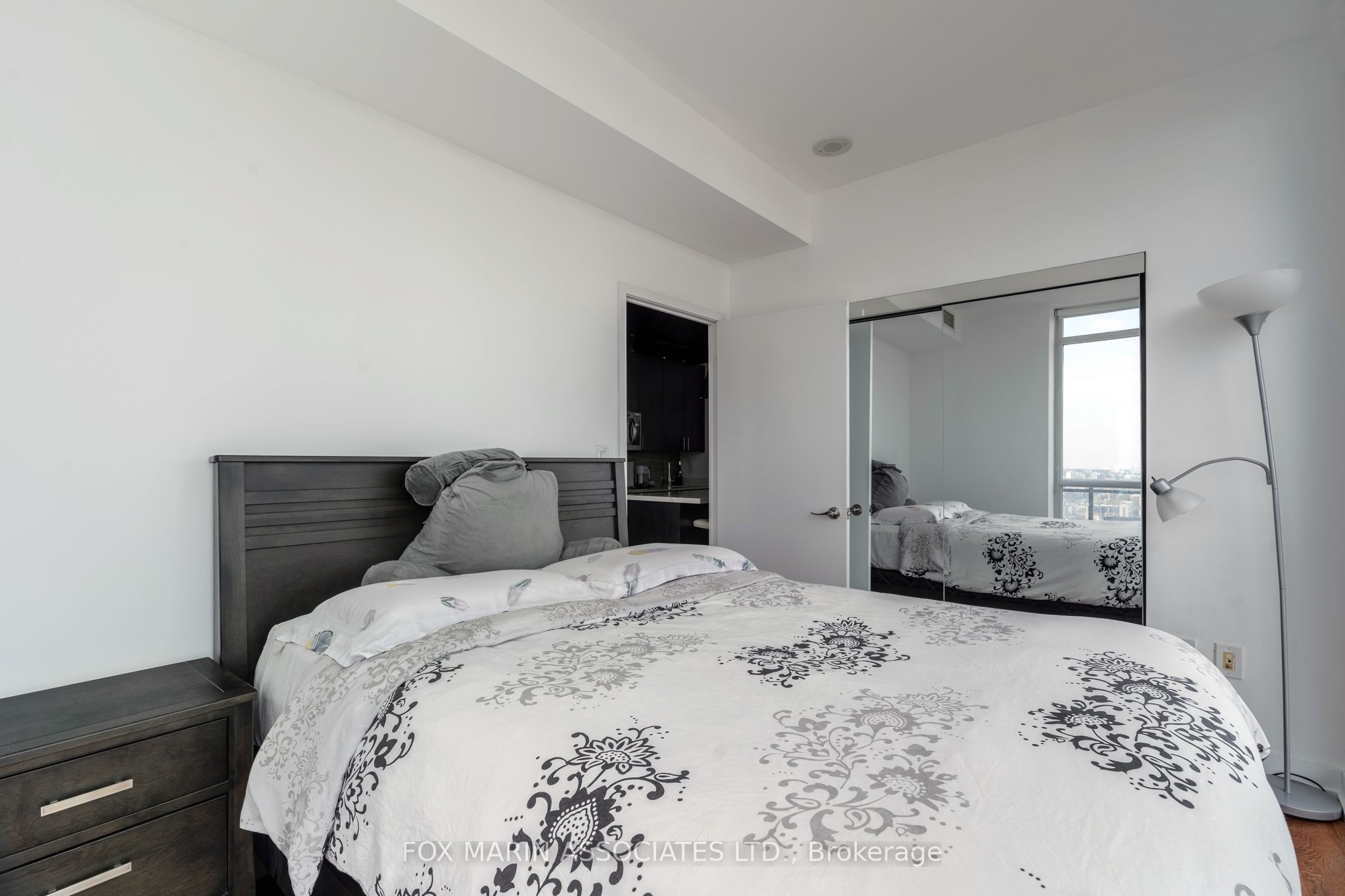 15 Iceboat Terrace Ph12 Property Photo 15
