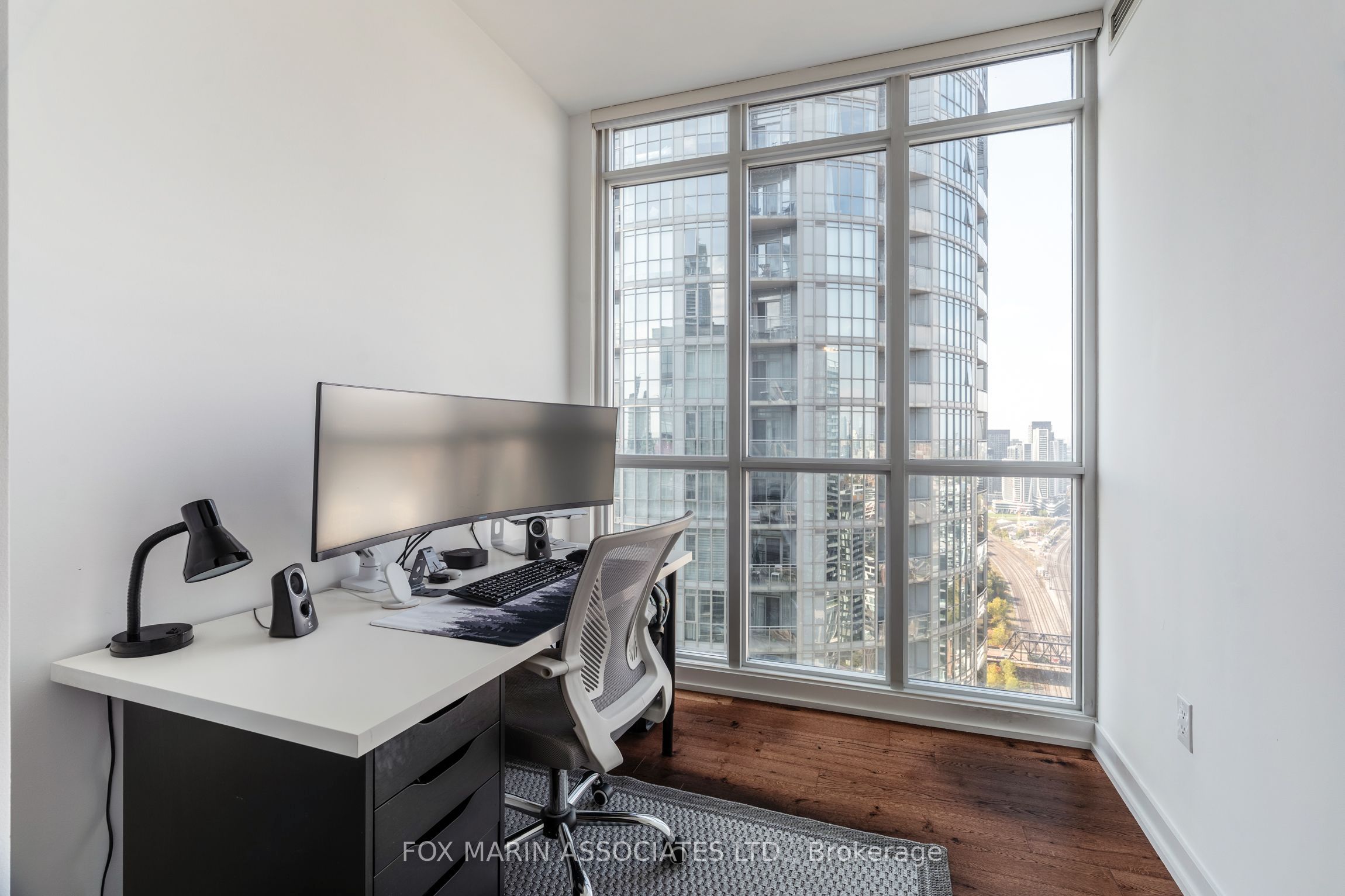 15 Iceboat Terrace Ph12 Property Photo 18