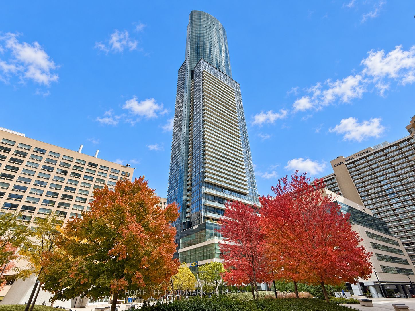 386 Yonge Street 2316 Property Photo 1