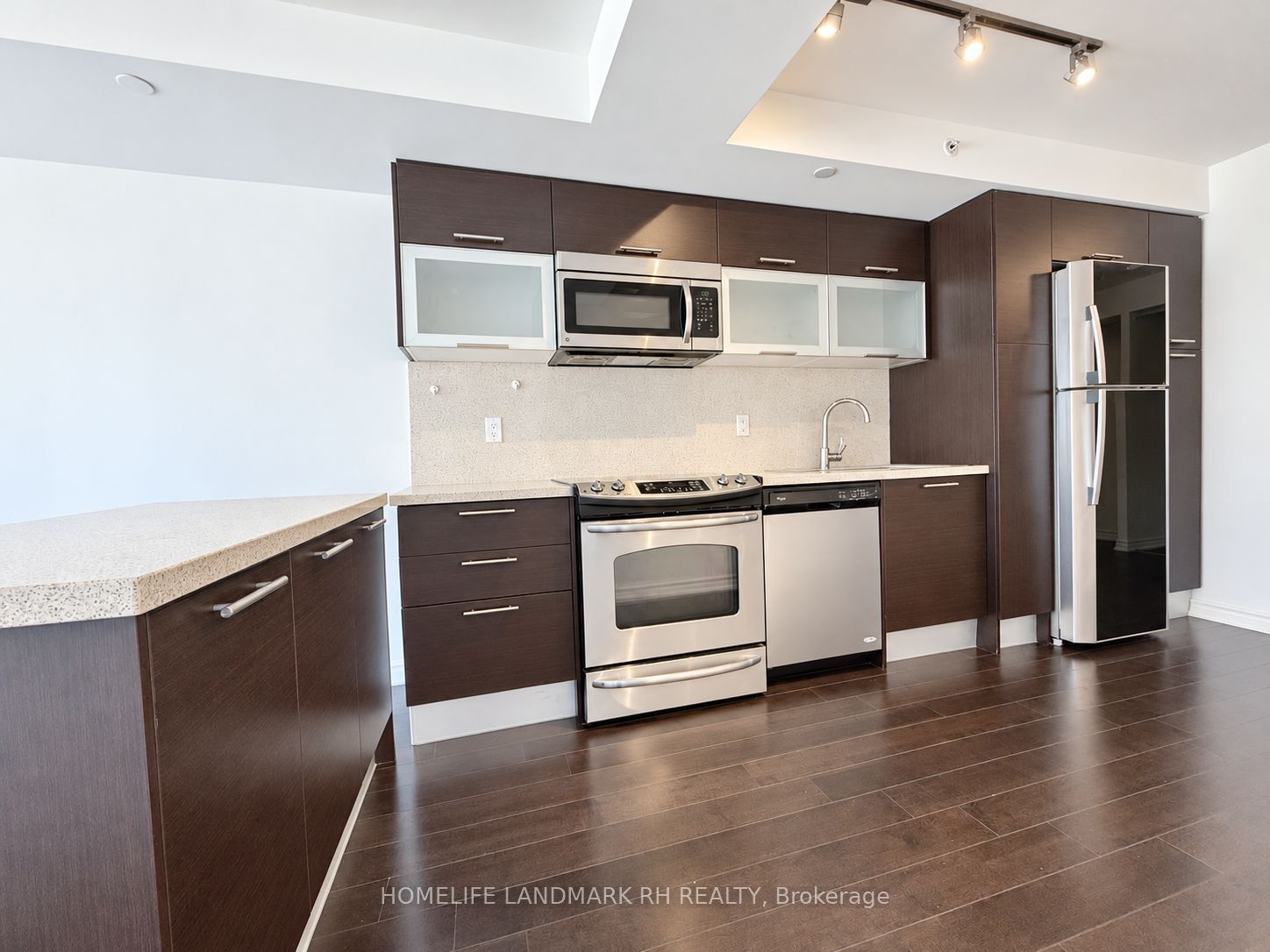 386 Yonge Street 2316 Property Photo 6