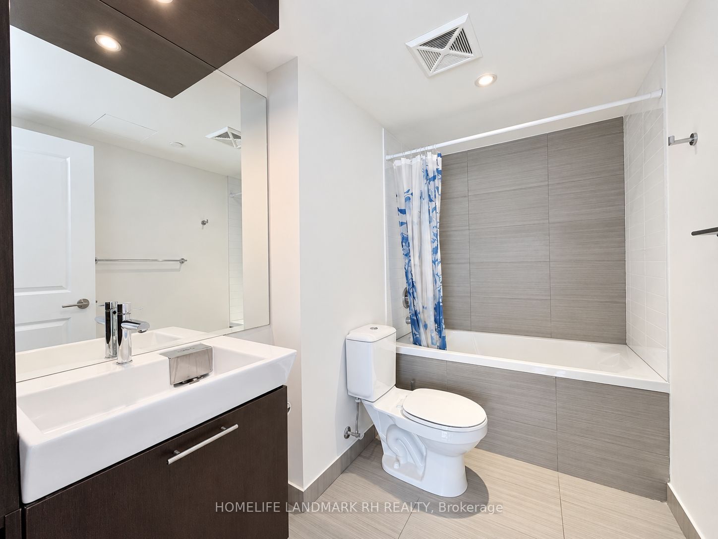 386 Yonge Street 2316 Property Photo 8