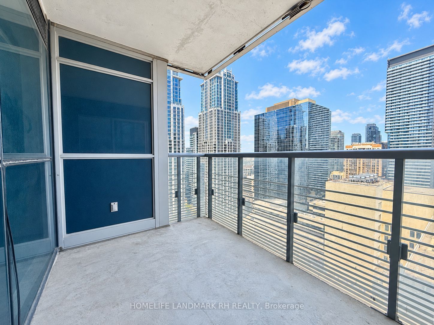 386 Yonge Street 2316 Property Photo 12